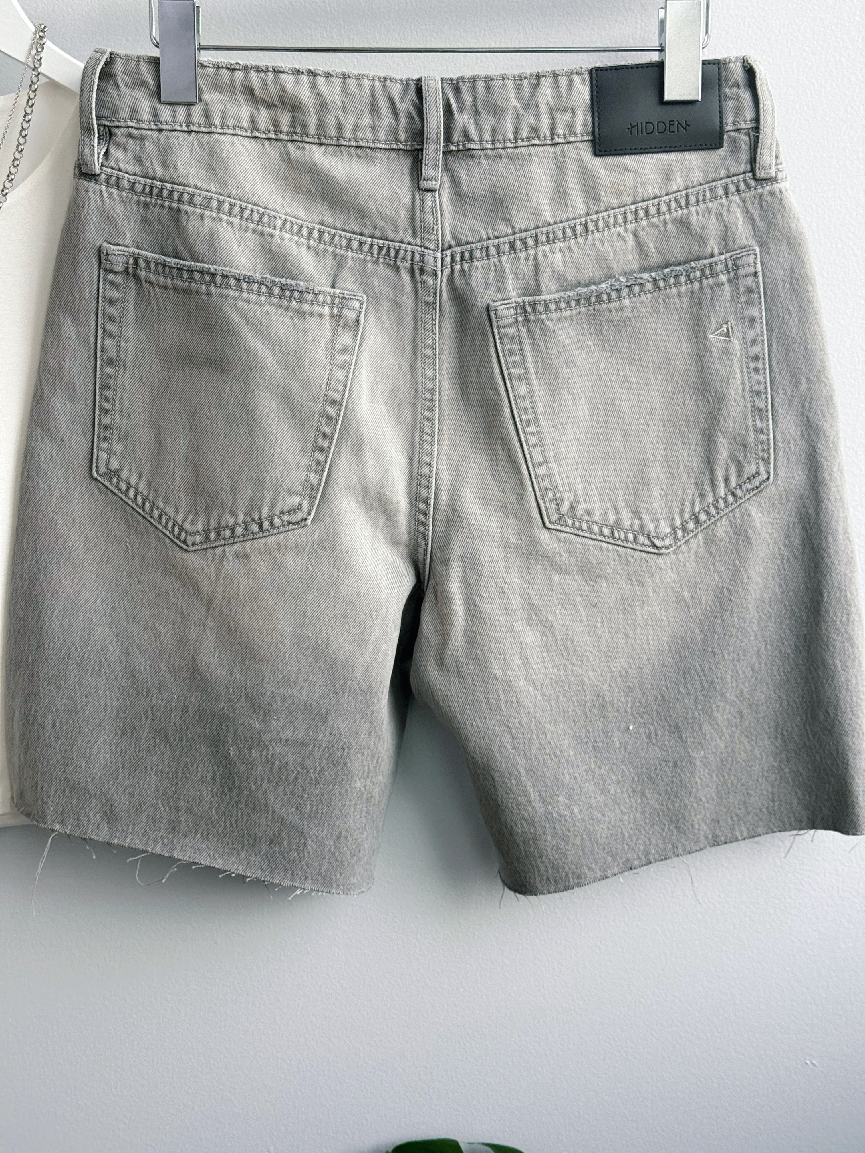 [HIDDEN] Fletcher Denim Shorts - LIGHT GREY - willows clothing SHORTS