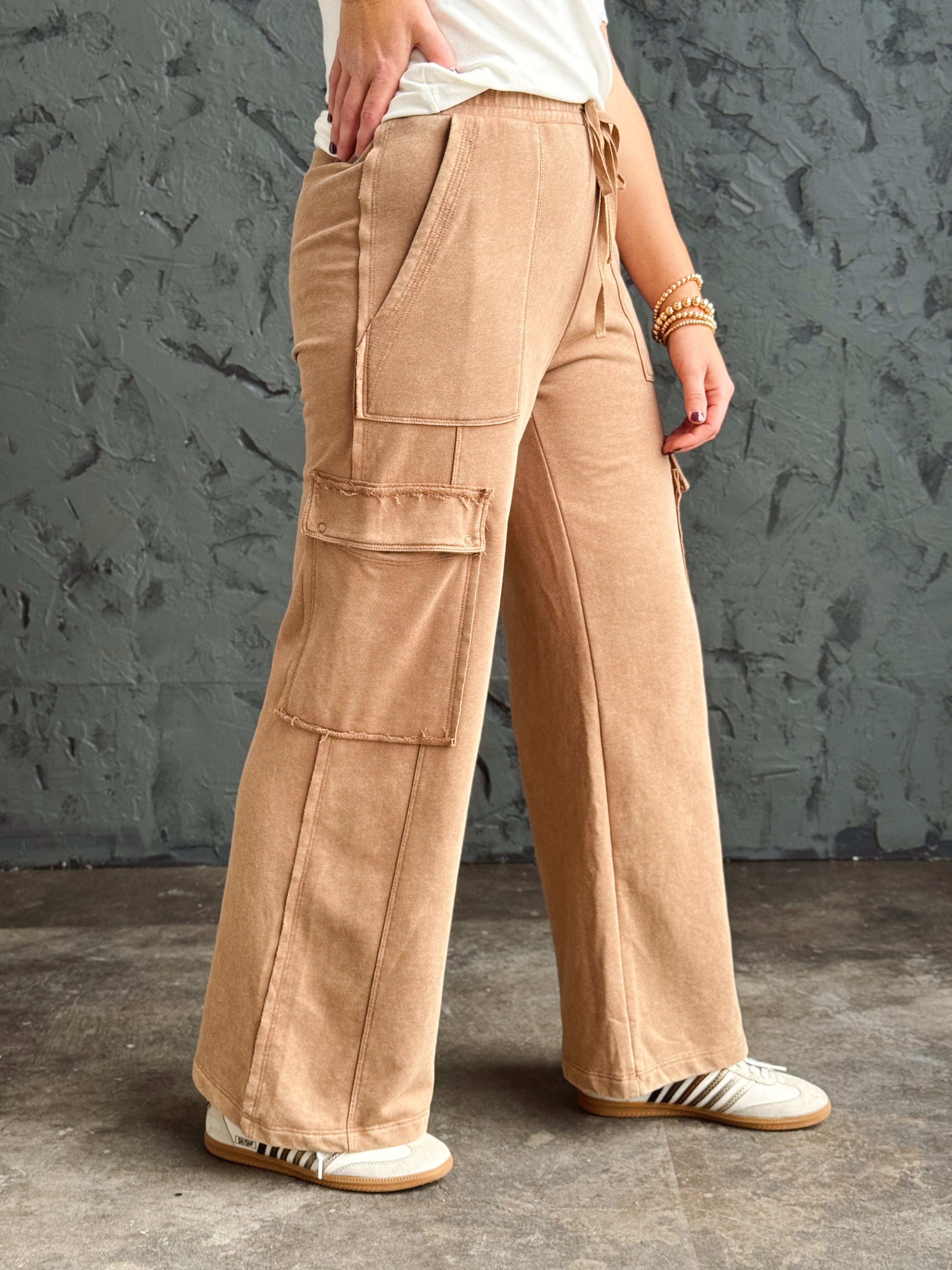 Hideaway Sweatpants - MOCHA MOUSSE - willows clothing Sweatpants