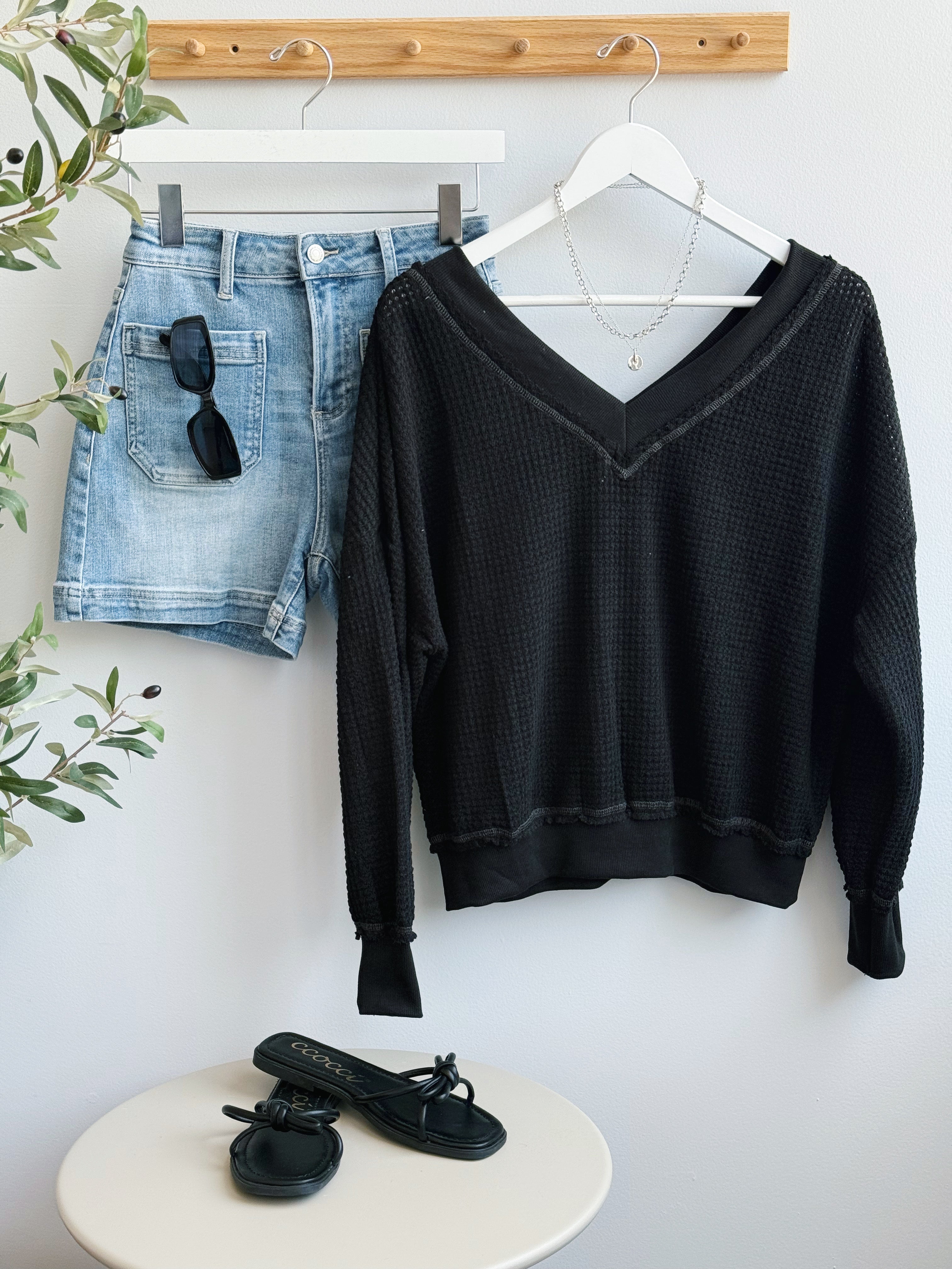 Holly Top - BLACK - willows clothing L/S Shirt