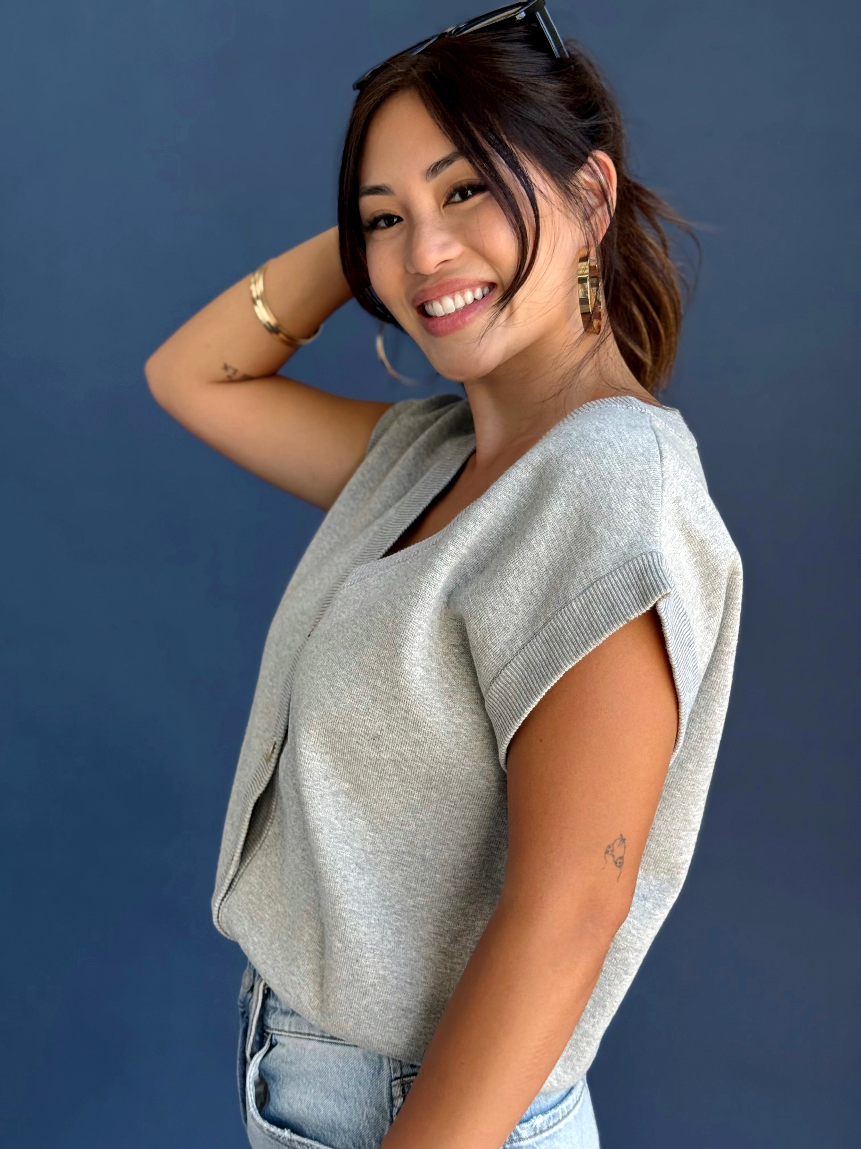 In My Element Sweater Vest - HEATHER GREY - willows clothing SWEATER