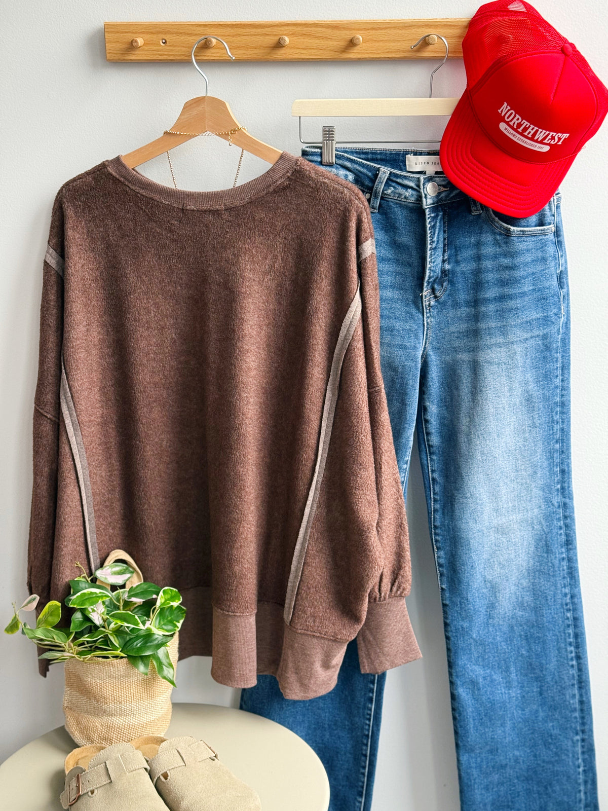 Inside Out Sweatshirt - DARK BROWN - willows clothing SWEATSHIRT