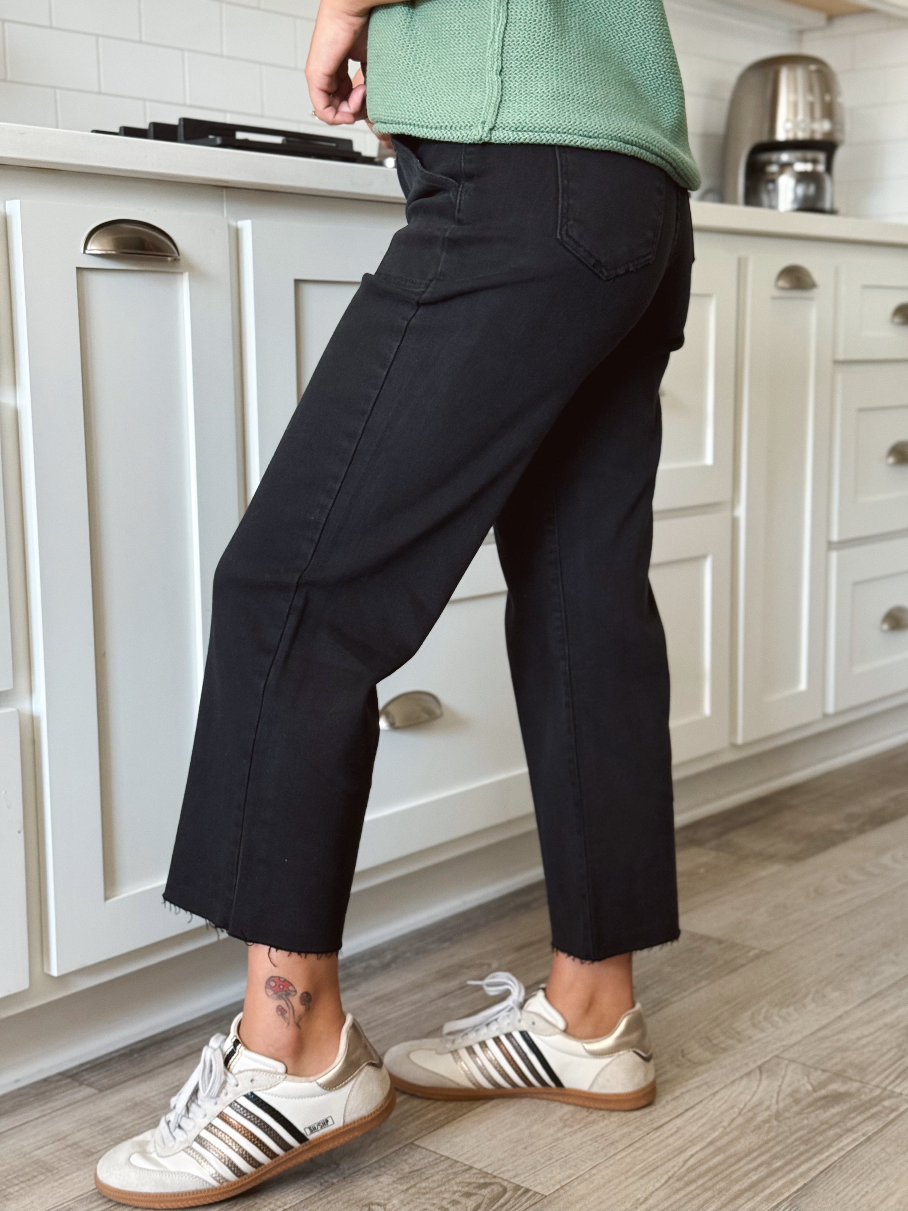 [JBD] Arlo Jean - BLACK - willows clothing WIDE LEG