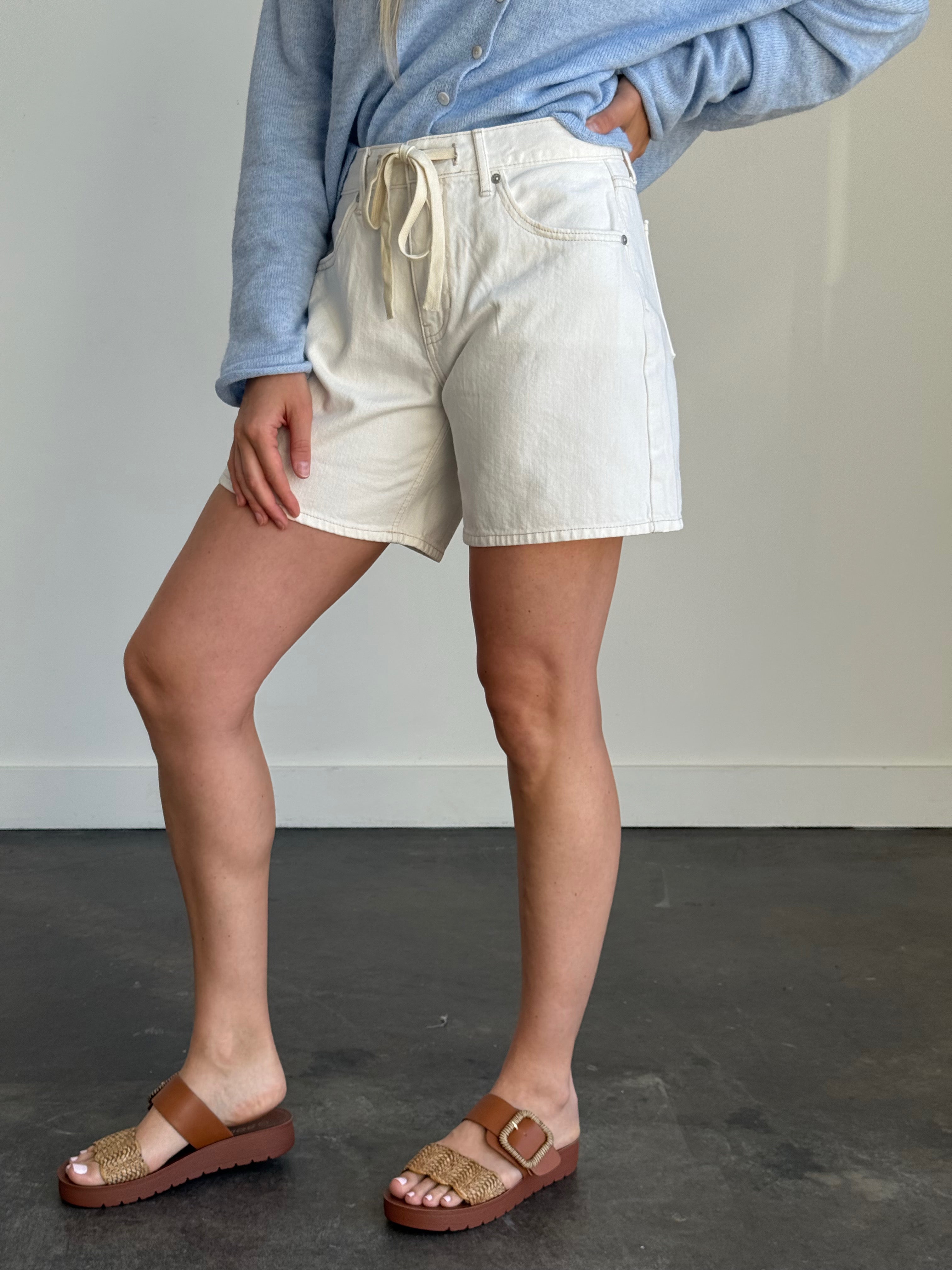 [JBD] Saylor Denim Short - OFF WHITE - willows clothing SHORTS