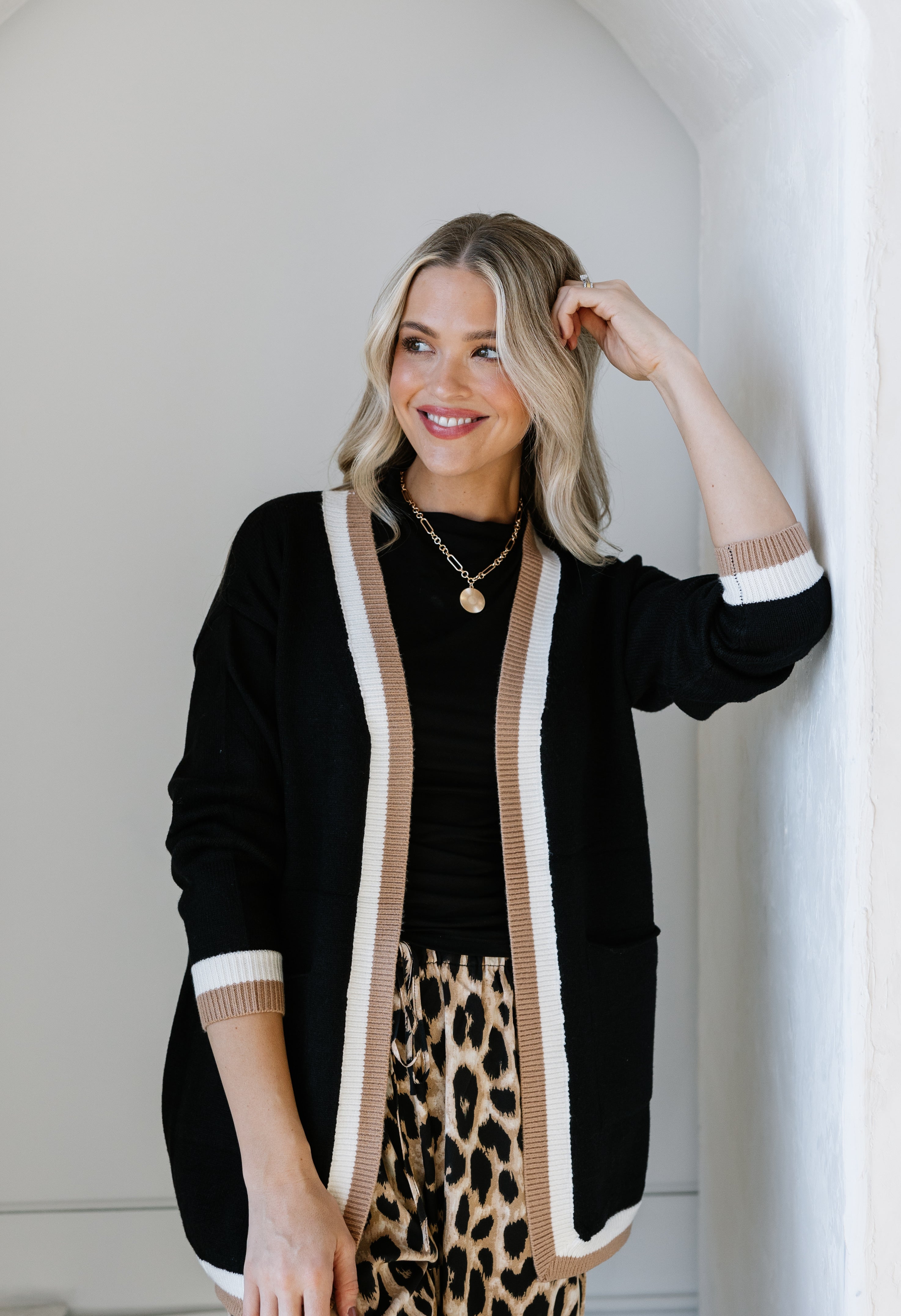 Juno Cardigan - BLACK - willows clothing Cardigan