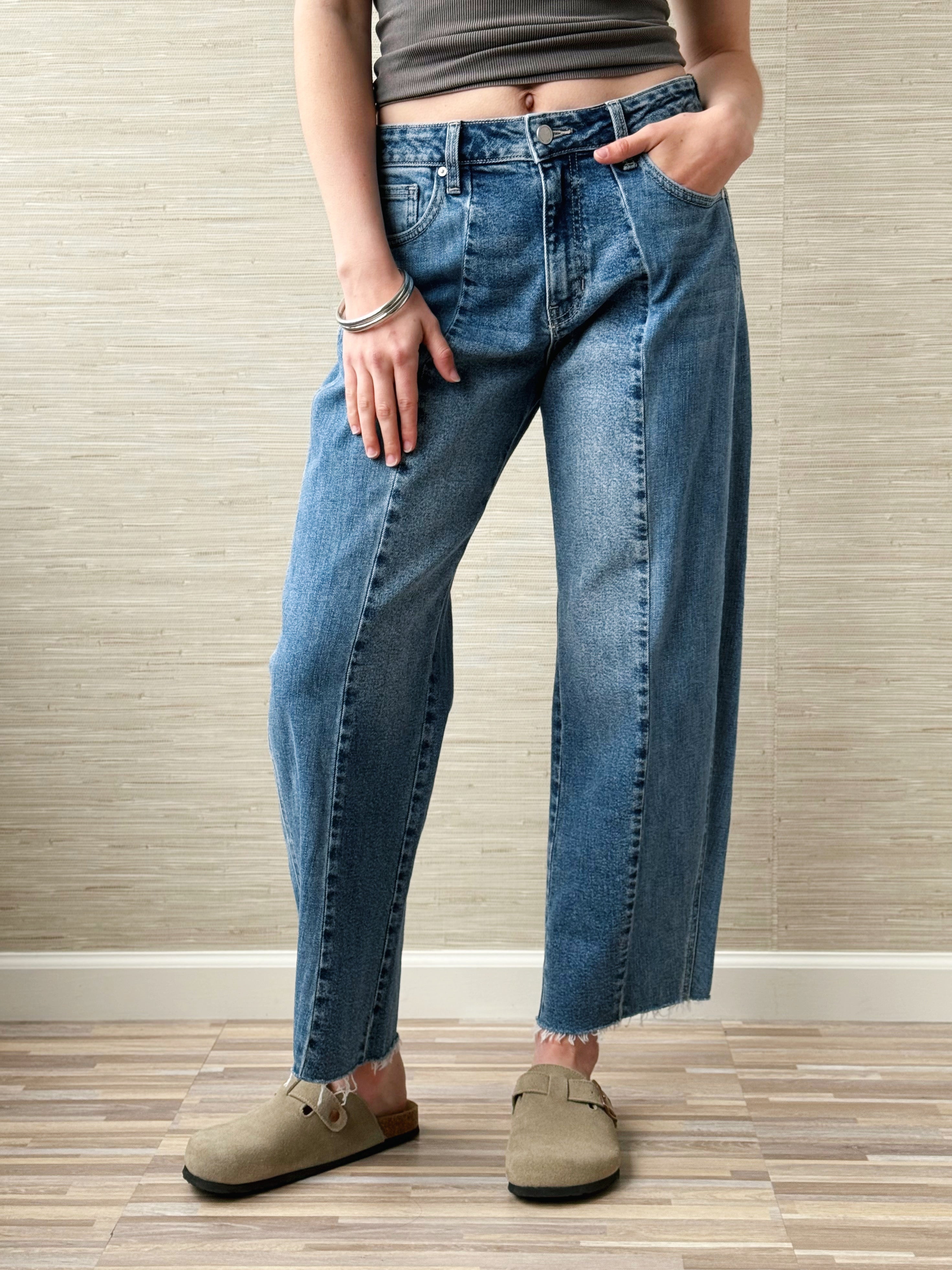 [JUST BLACK] Amos Jean - MEDIUM DENIM - willows clothing BARREL JEAN