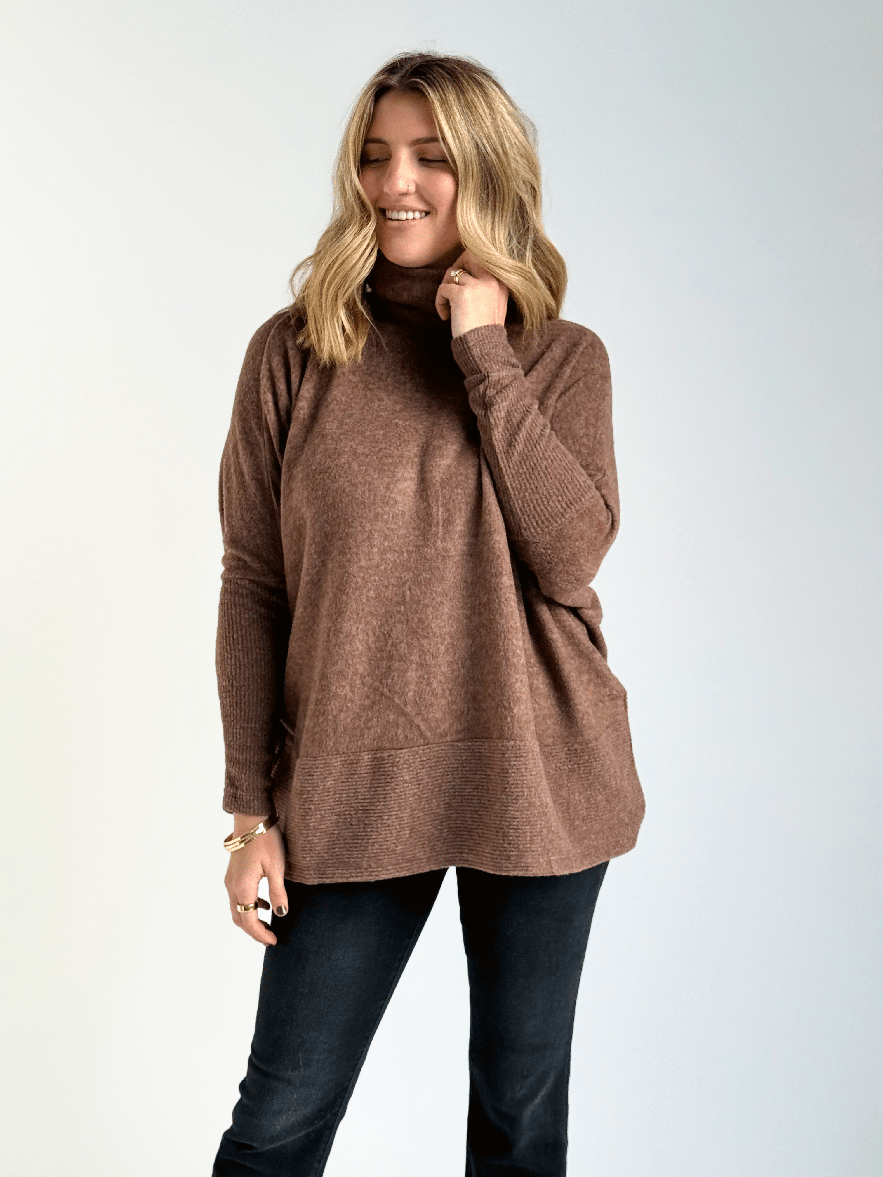 Kaya Sweater - BROWN - willows clothing SWEATER