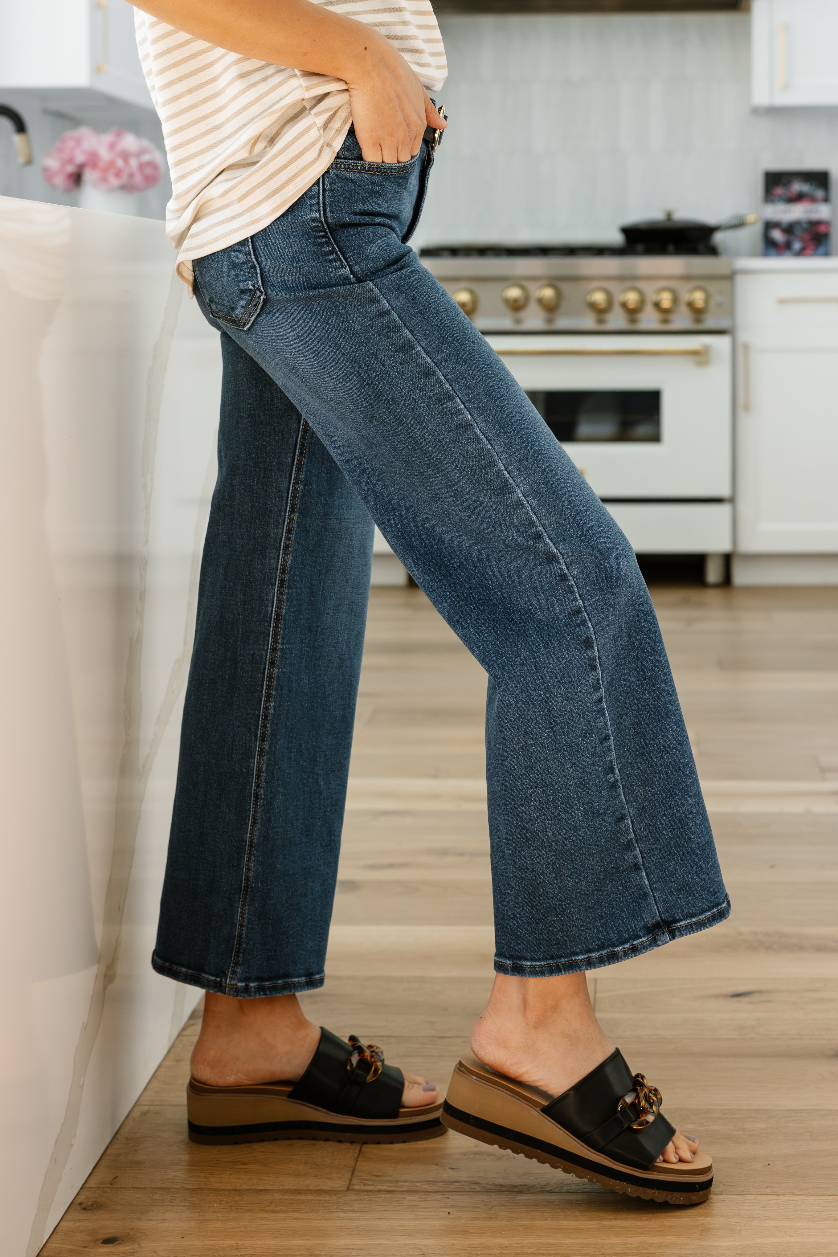 Kellen Jeans - DARK DENIM - willows clothing CROP WIDE LEG