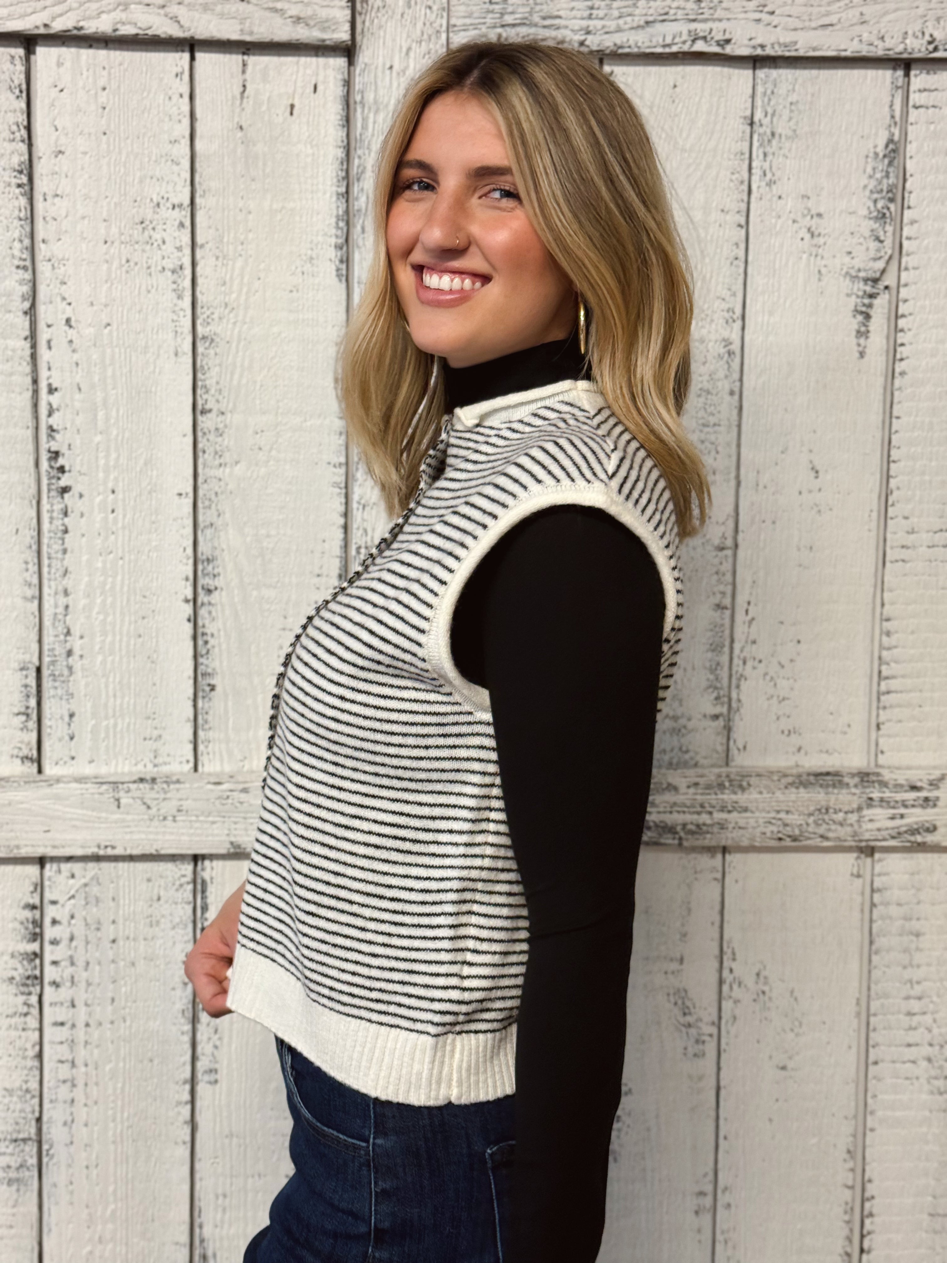 Kendall Sweater - IVORY/BLACK - willows clothing SWEATER