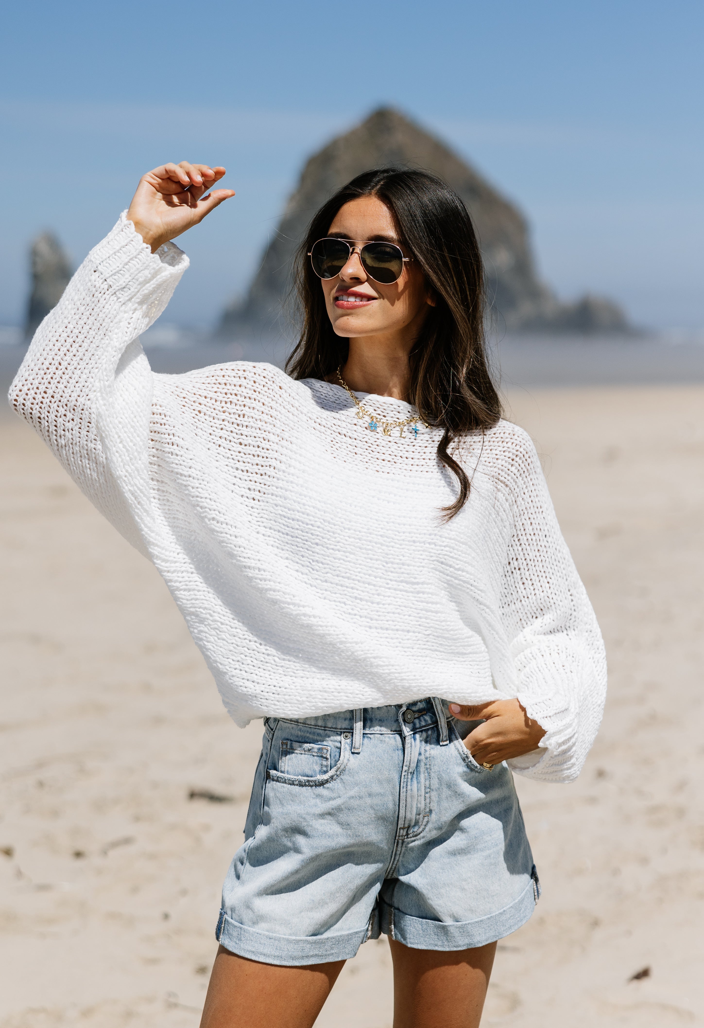 LB Sweater - OFF WHITE - willows clothing SWEATER