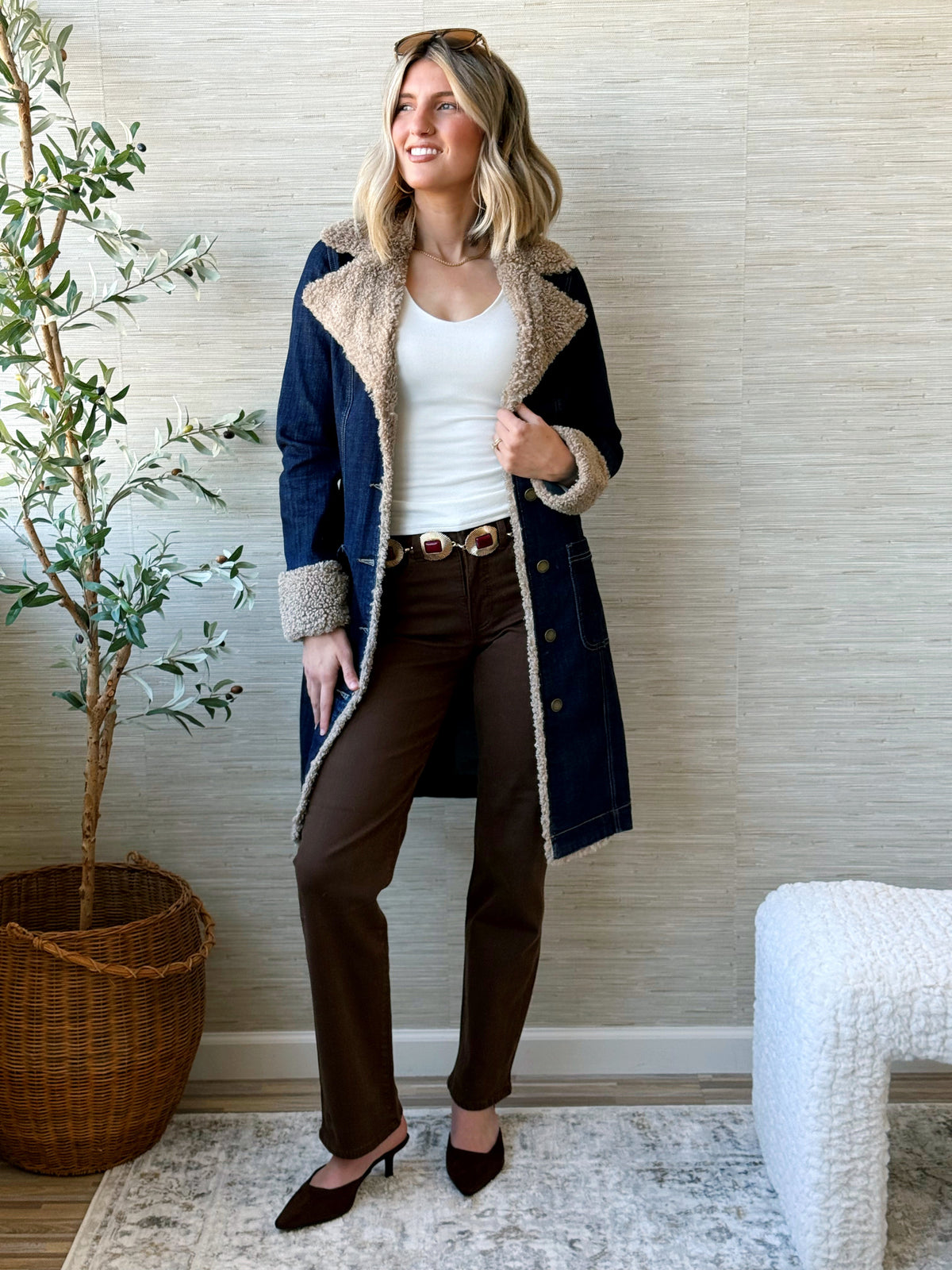 [LIVERPOOL] Emma Straight Jean - CAROB BROWN - willows clothing Straight Leg
