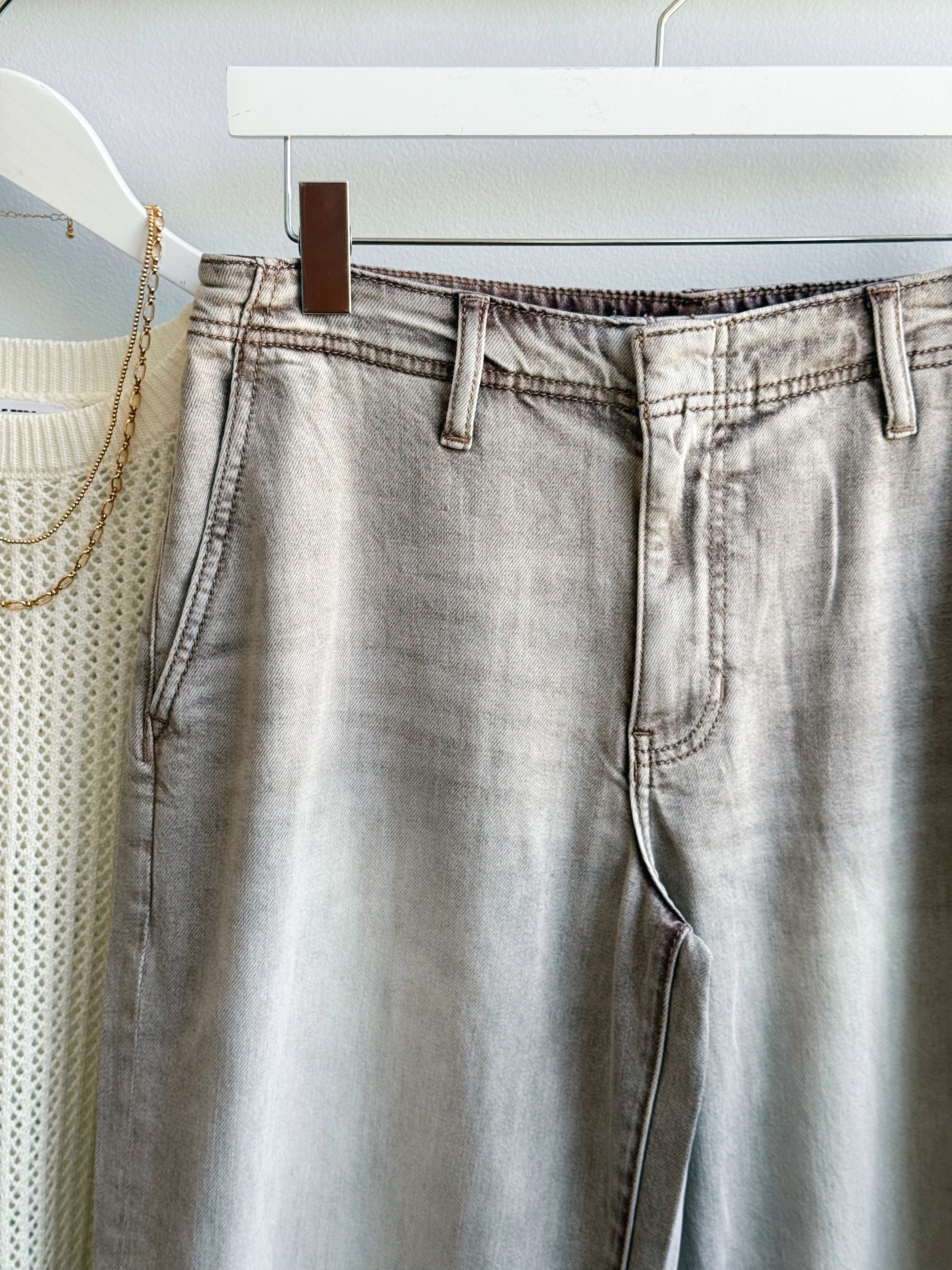 [LIVERPOOL] Rachelle Pants - ANTIQUE KHAKI - willows clothing CROP WIDE LEG