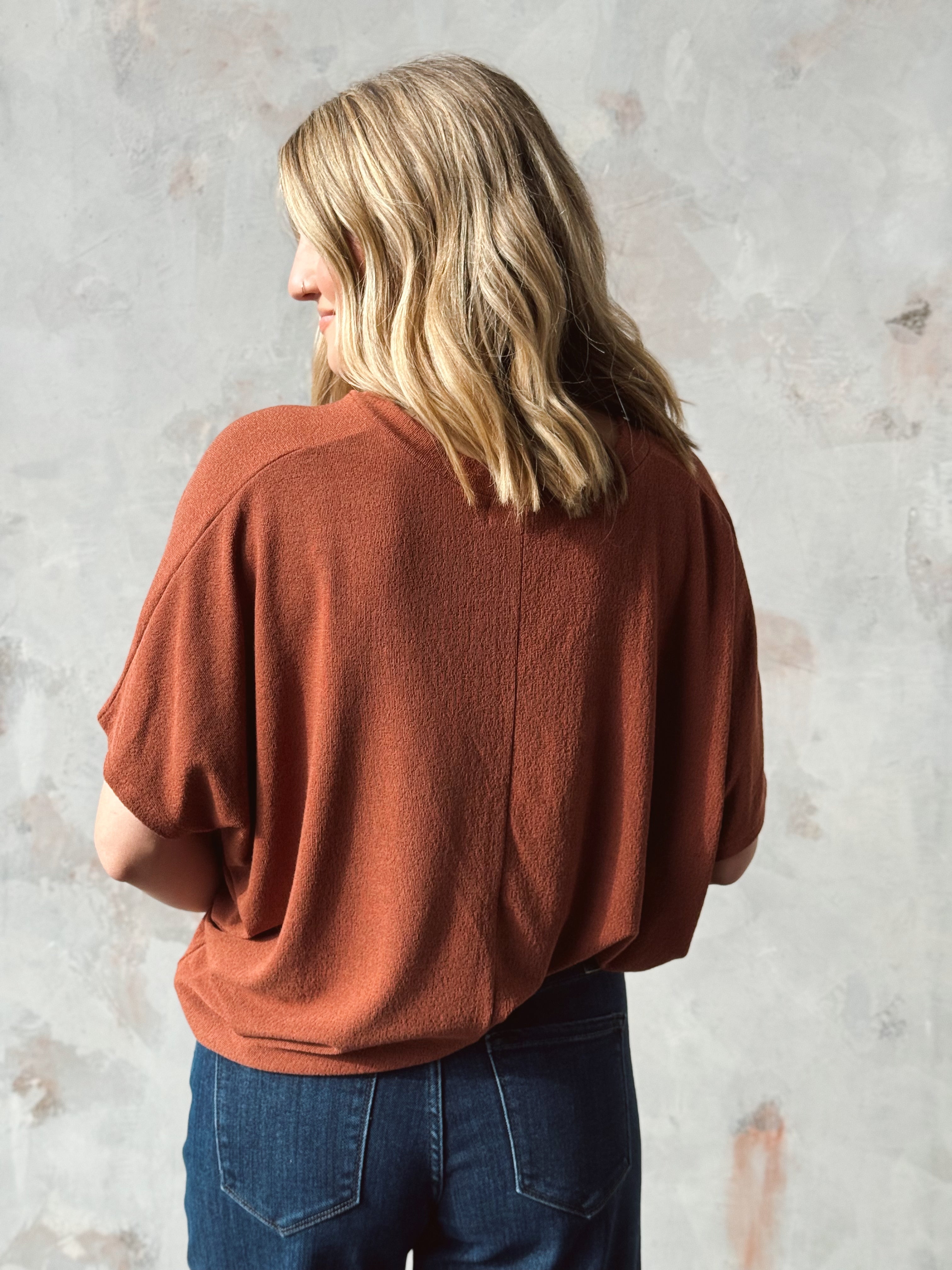 Lori V - Neck Tee - COGNAC - willows clothing S/S SHIRT