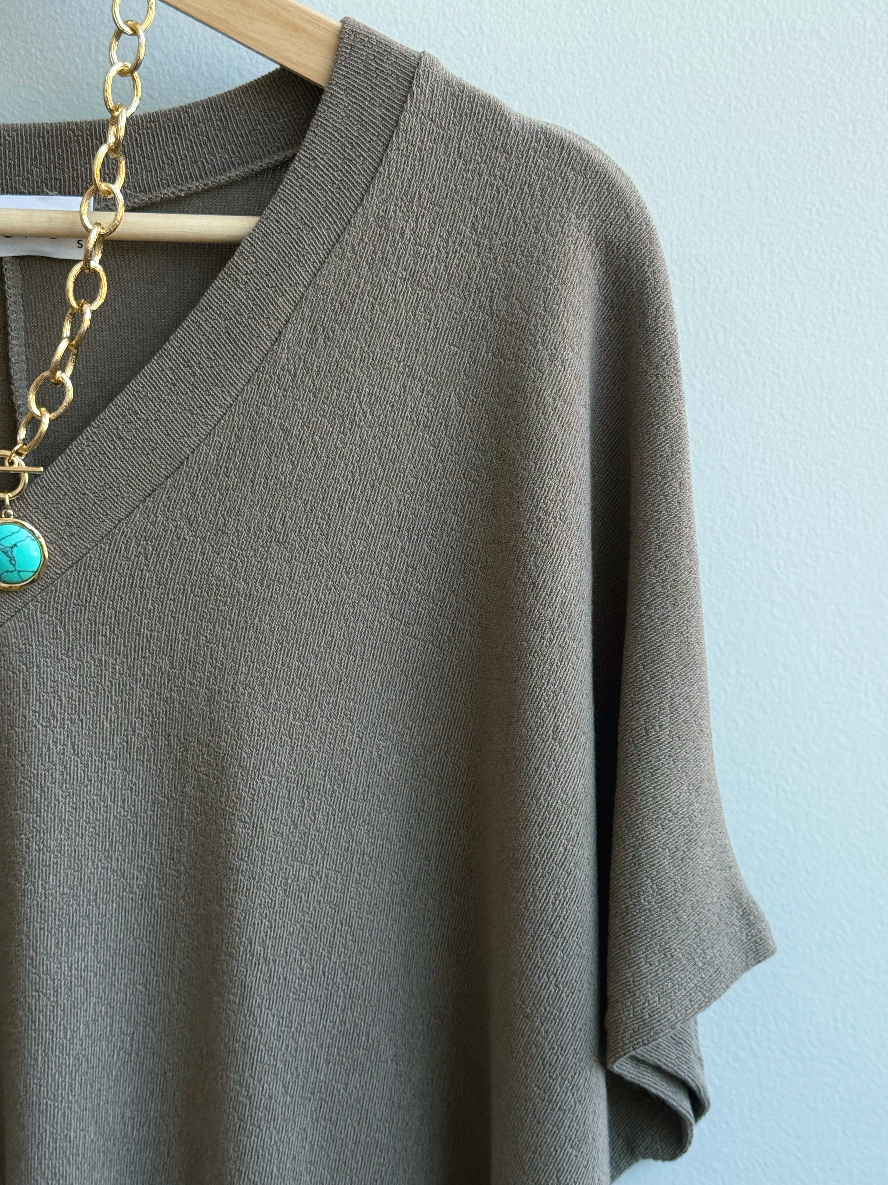 Lori V-Neck Tee - MUSHROOM - willows clothing S/S SHIRT