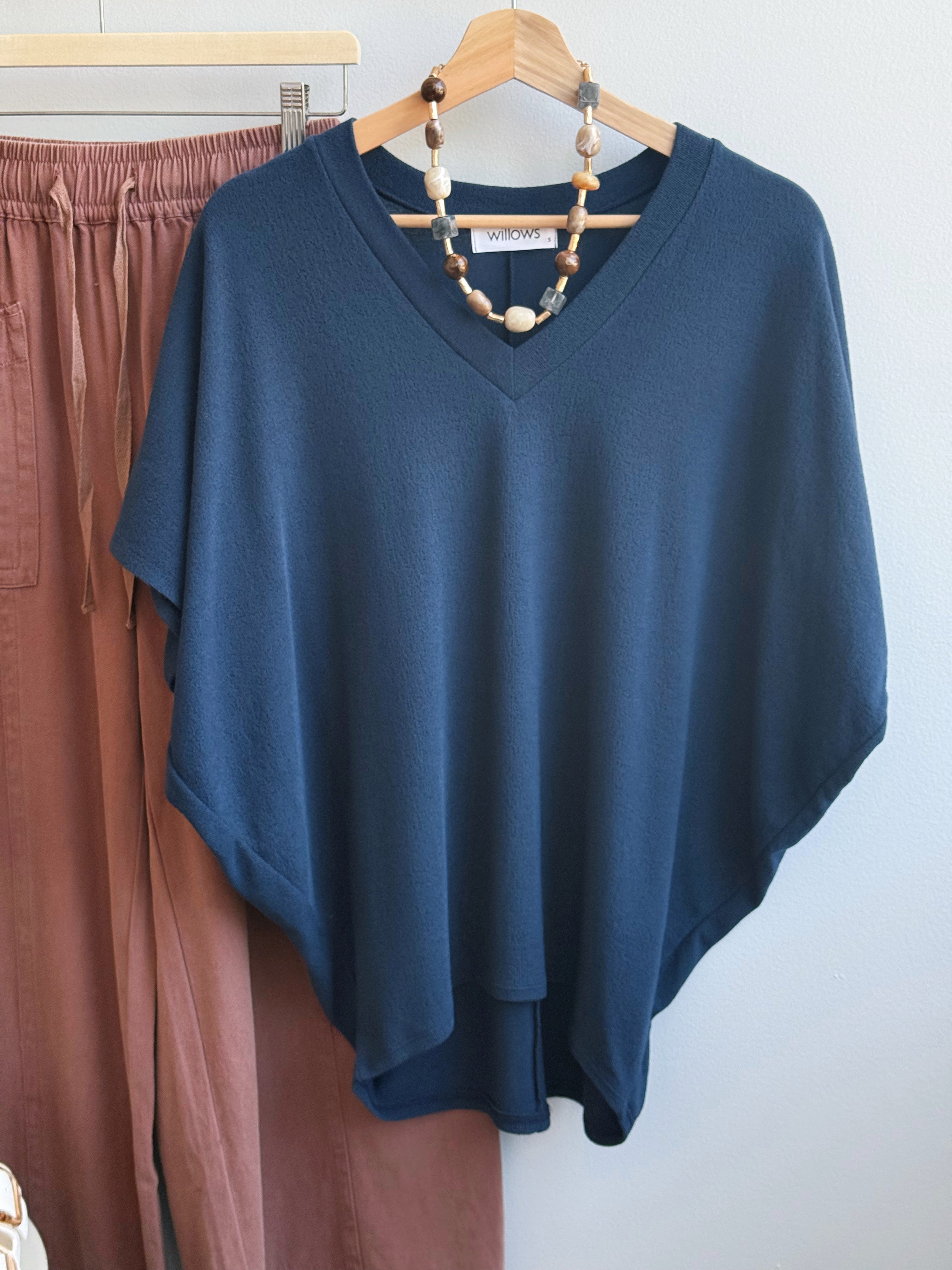Lori V-Neck Tee - NAVY - willows clothing S/S SHIRT
