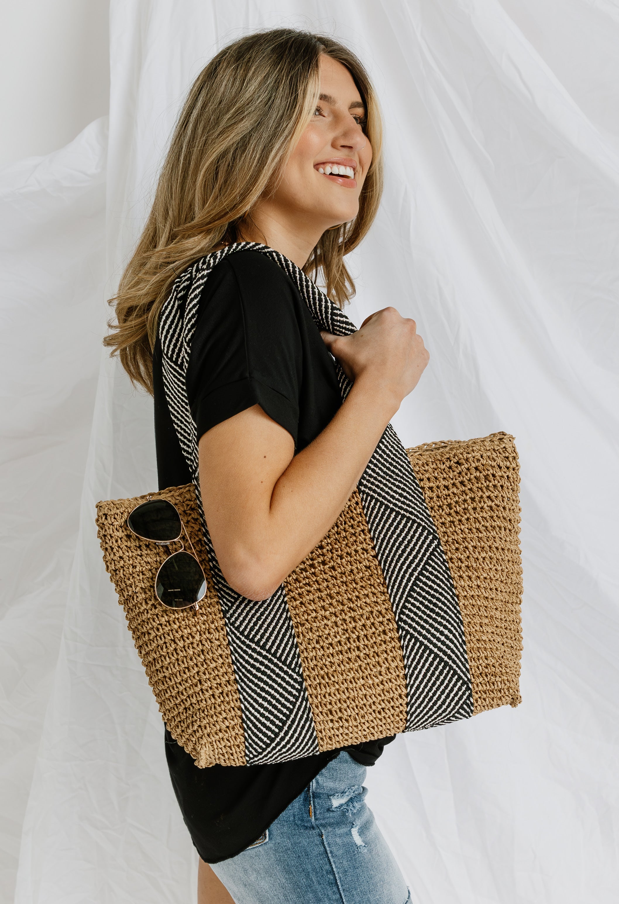 Lorraine Tote - BLACK - willows clothing Tote