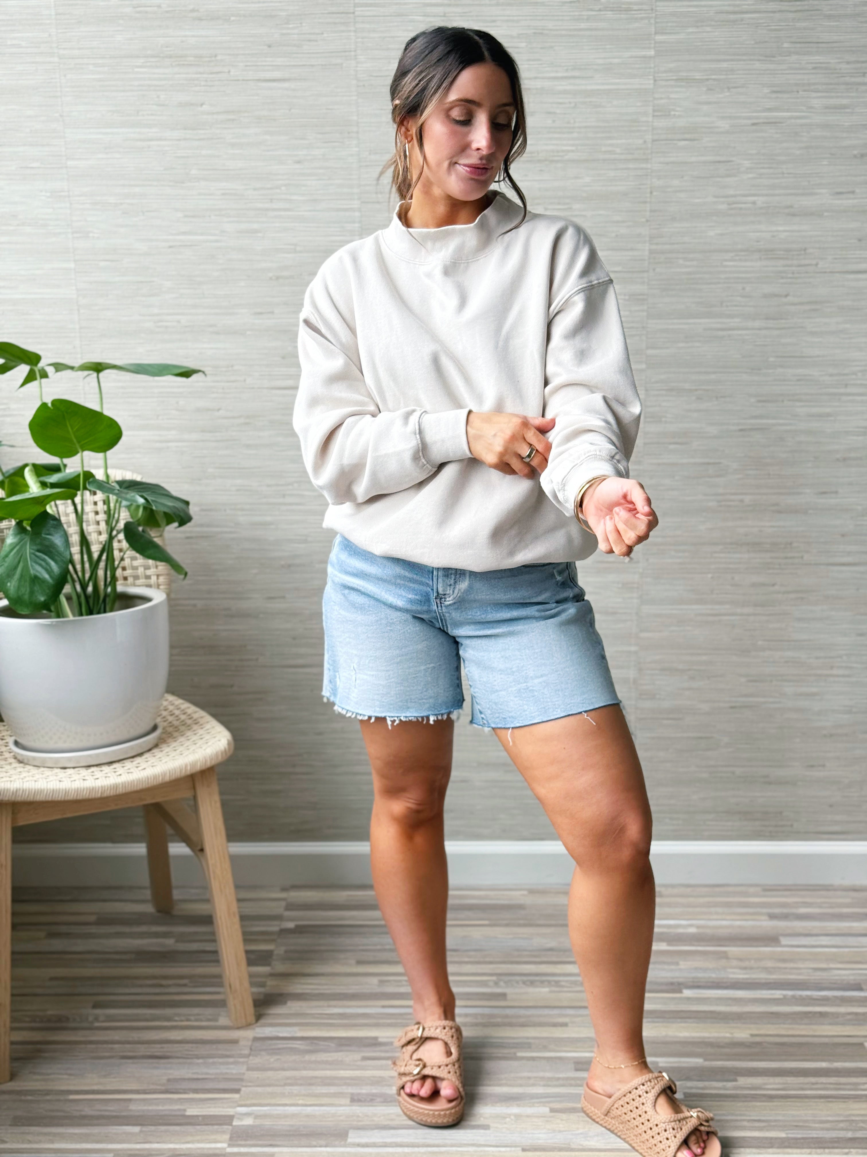 Lucas Sweatshirt - BEIGE - willows clothing SWEATSHIRT