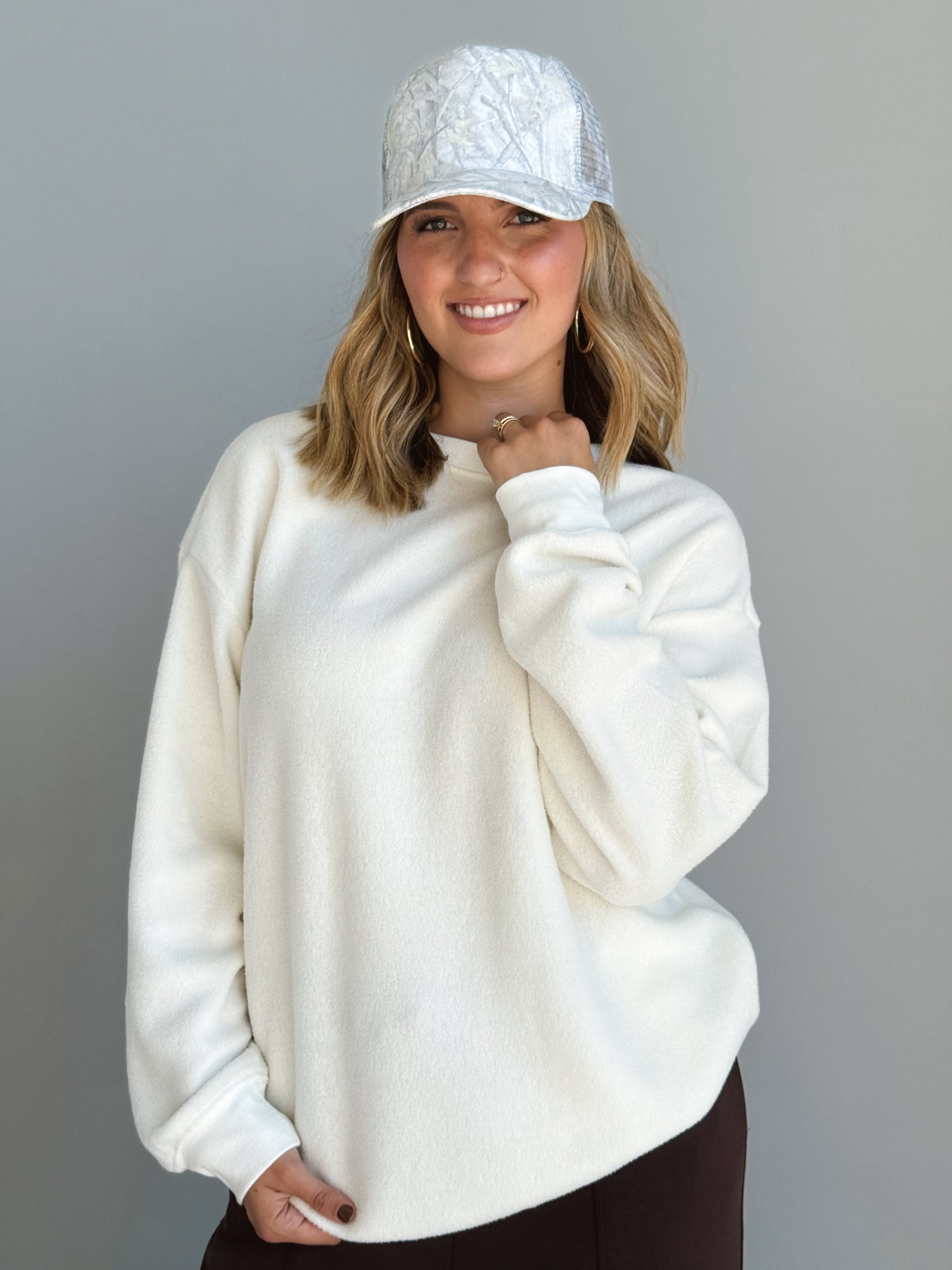 Lyndon Sweatshirt - CREAM - willows clothing SWEATSHIRT