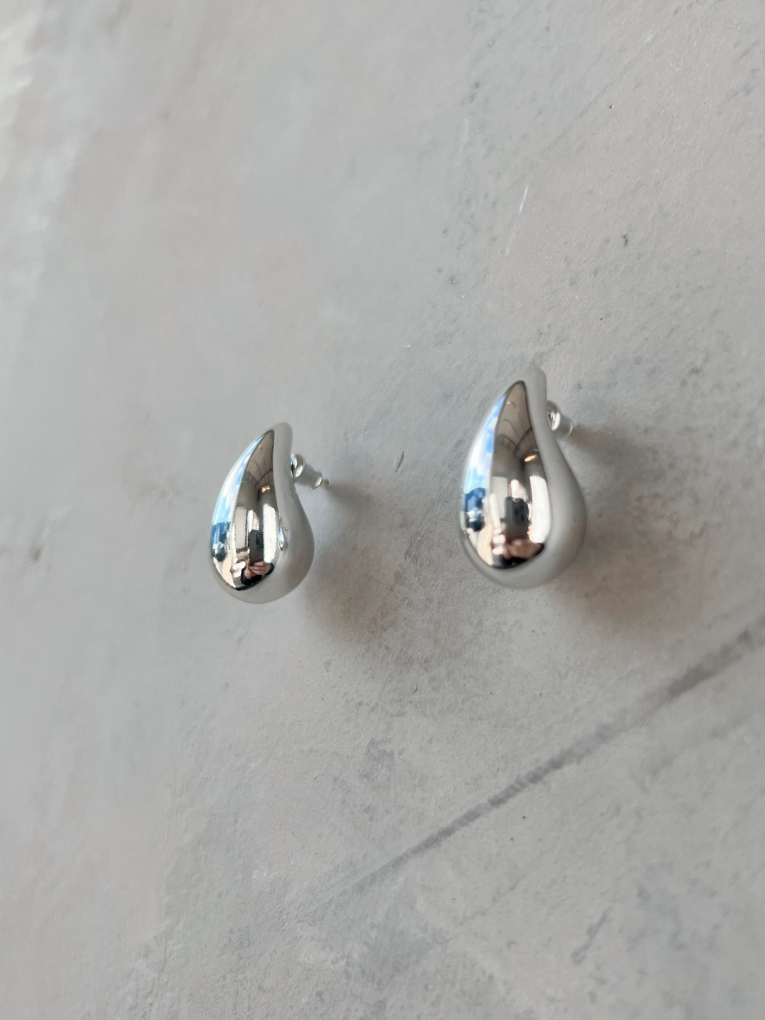 Macy Earrings - SILVER - willows clothing EARRINGS