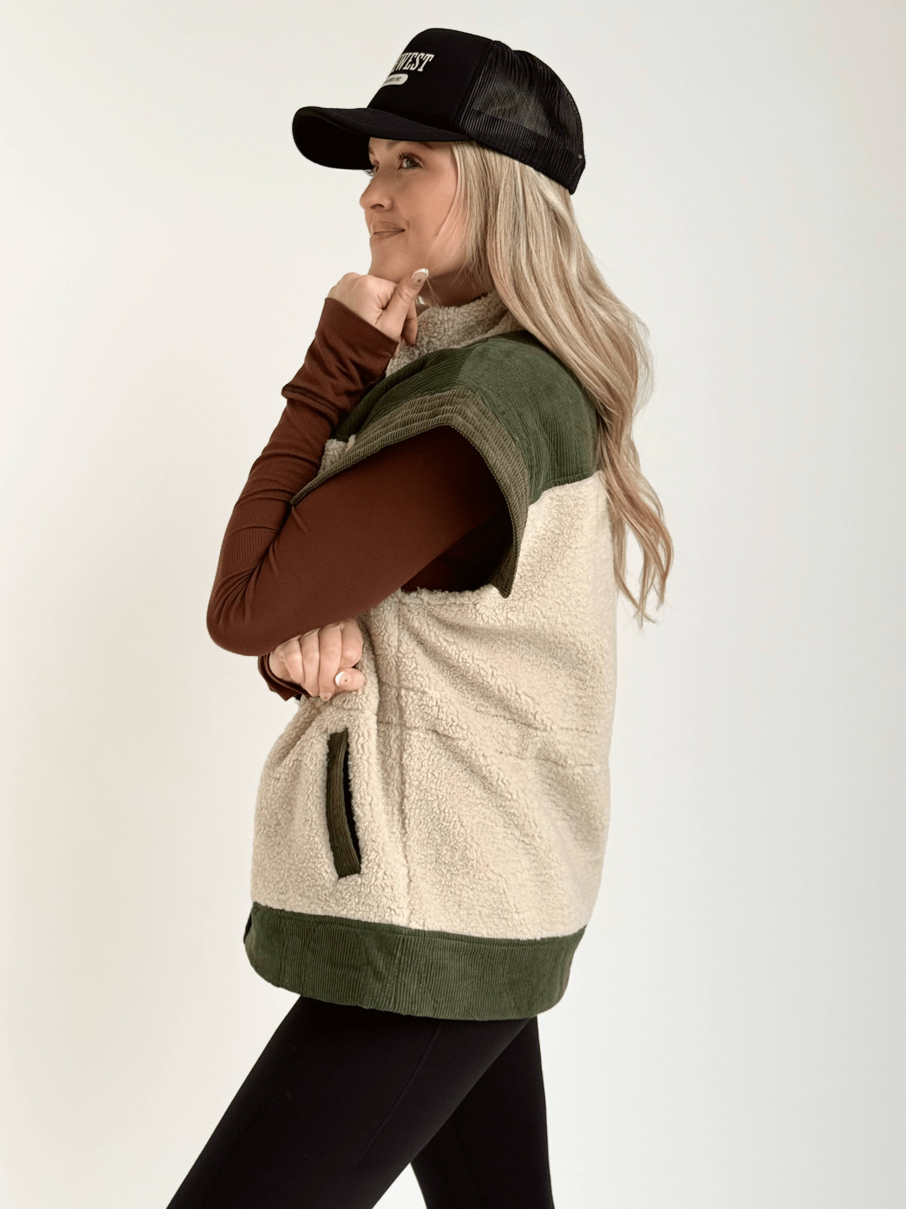 Madisen Vest - CREAM/OLIVE - willows clothing VEST