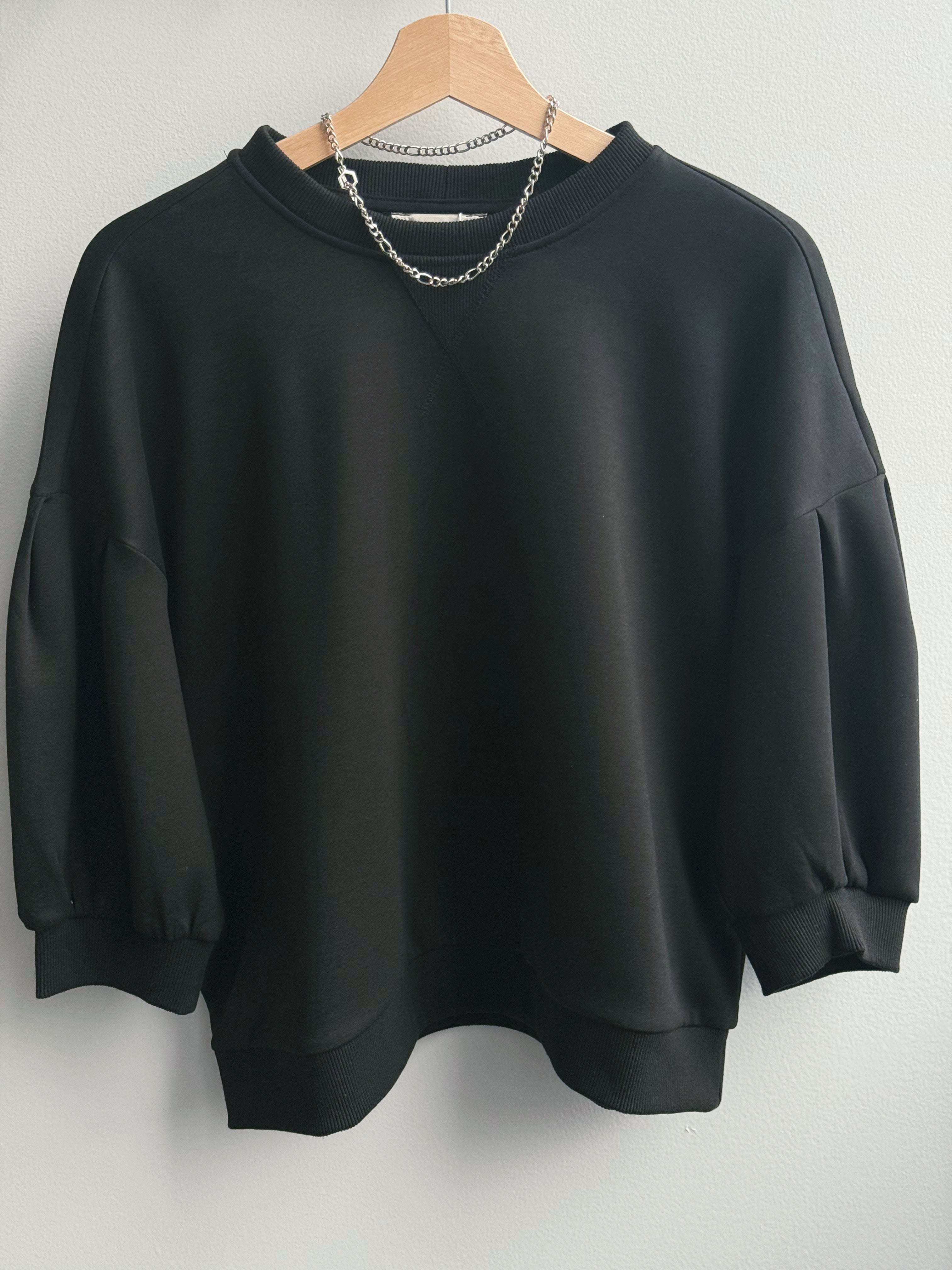 Maia Sweatshirt - BLACK - willows clothing SWEATSHIRT