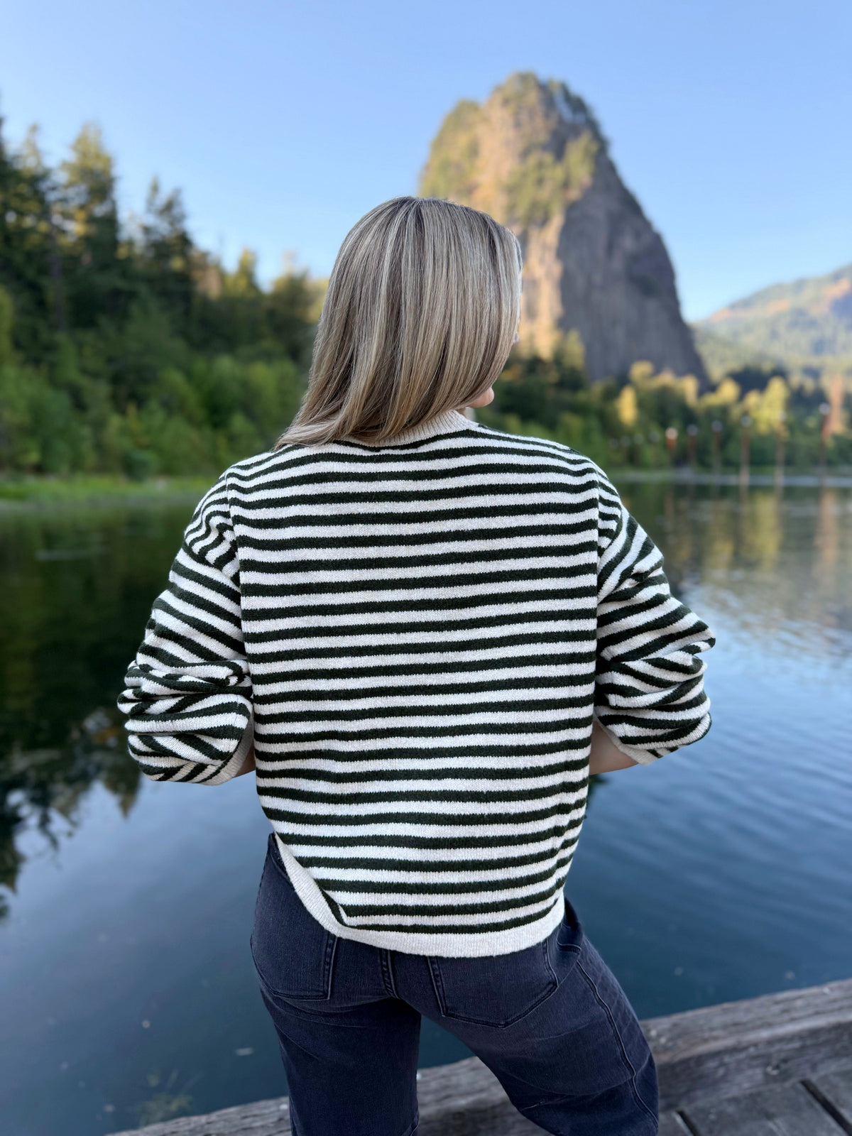 Maison Cardigan - HUNTER GREEN - willows clothing Cardigan