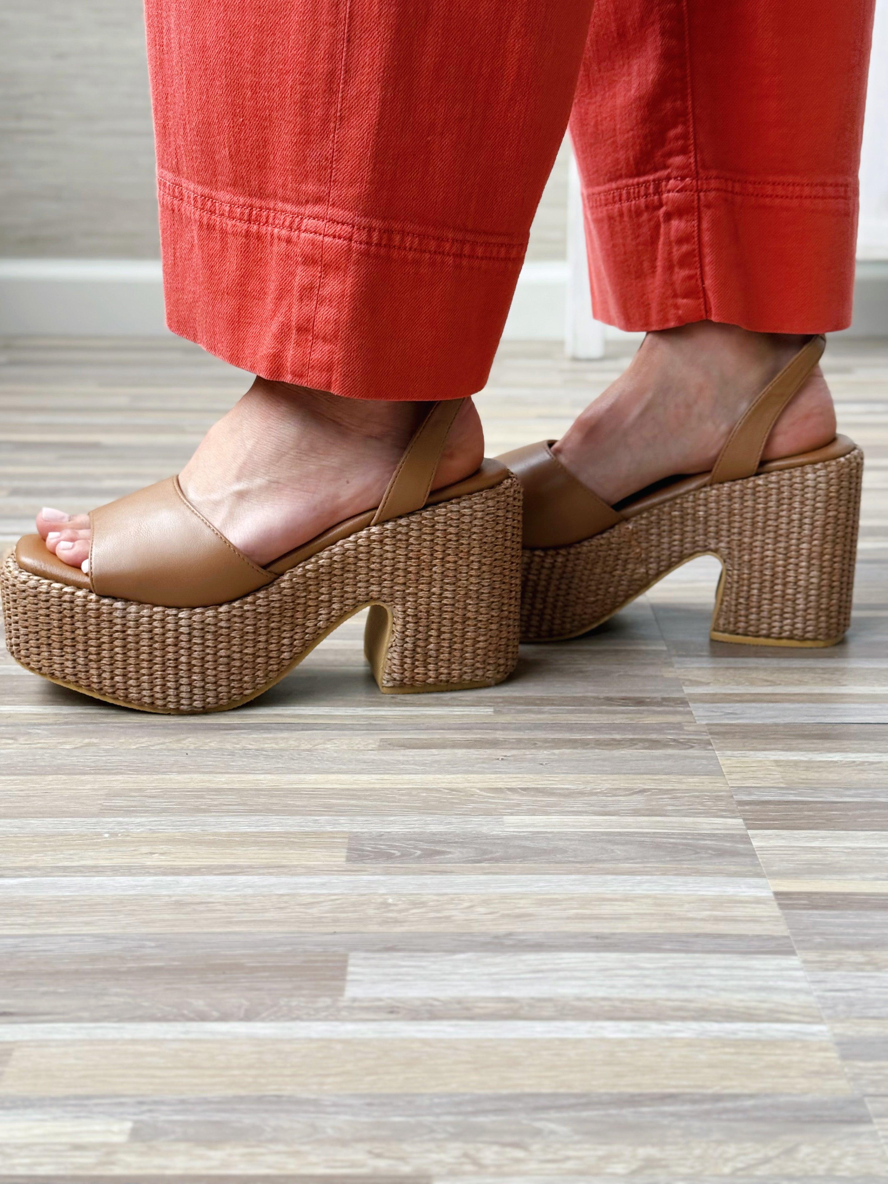 Mi Amor Platform Sandals - COGNAC - willows clothing SANDALS