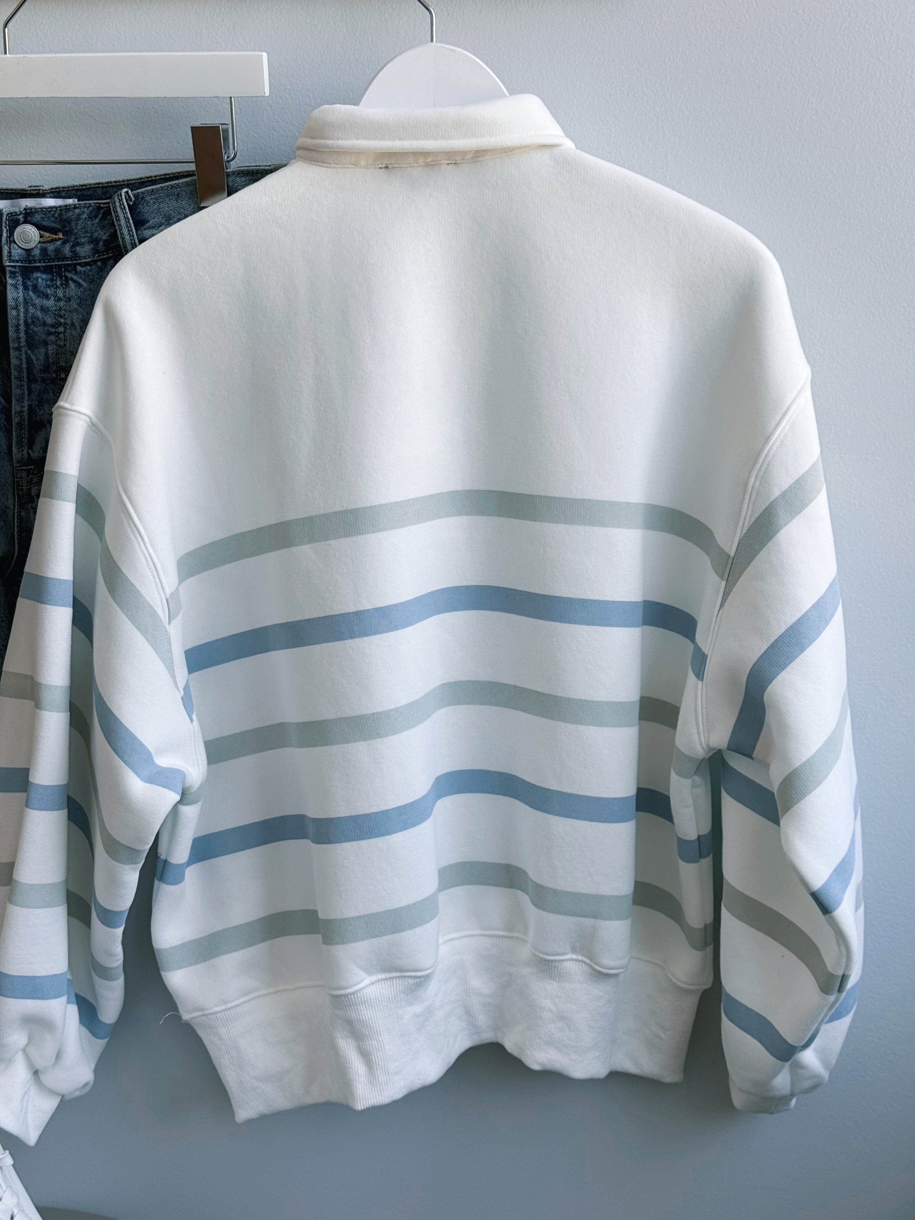 Mikey Sweatshirt - WHITE/BLUE - willows clothing SWEATSHIRT