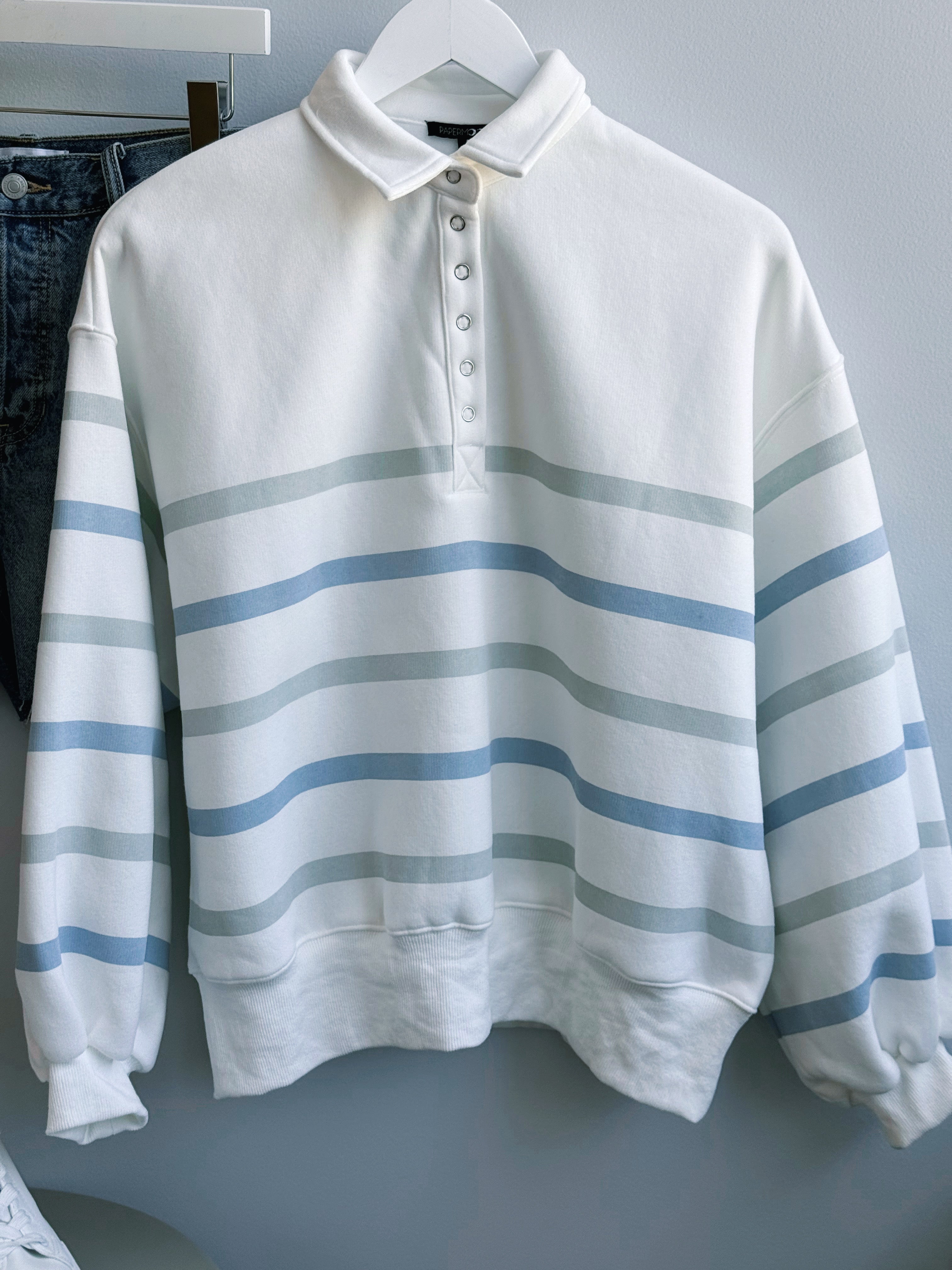 Mikey Sweatshirt - WHITE/BLUE - willows clothing SWEATSHIRT