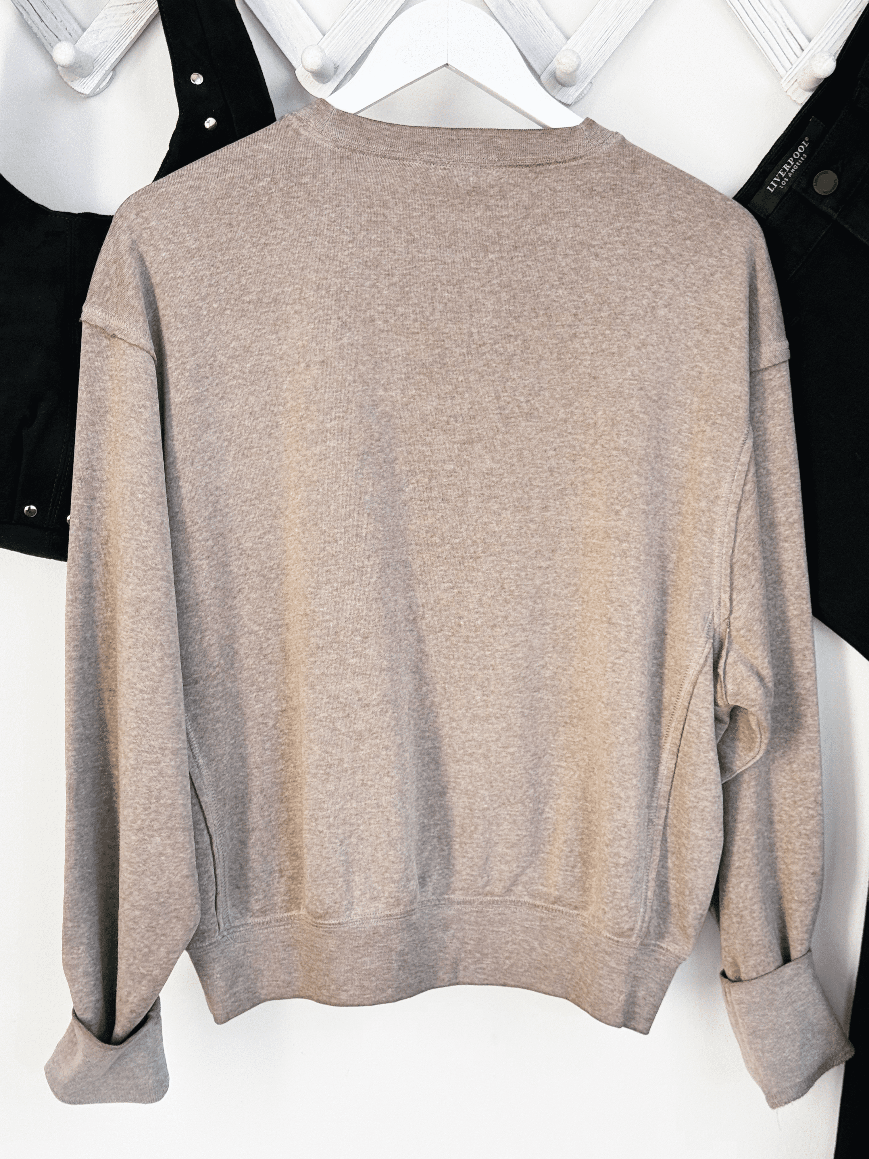 Nicole Sweatshirt - MOCHA - willows clothing SWEATSHIRT