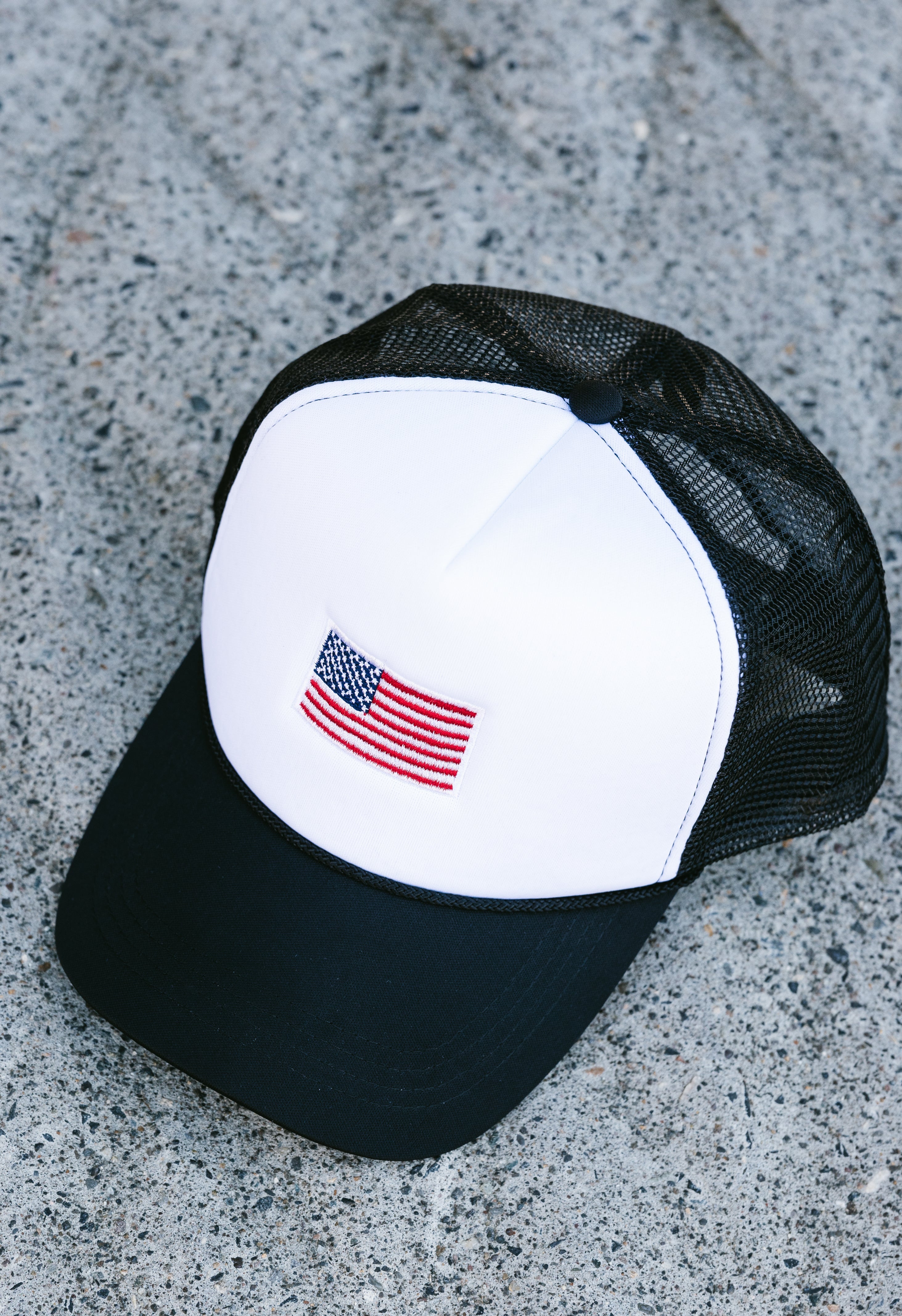 Patriotic Trucker Hat - BLACK - willows clothing HAT