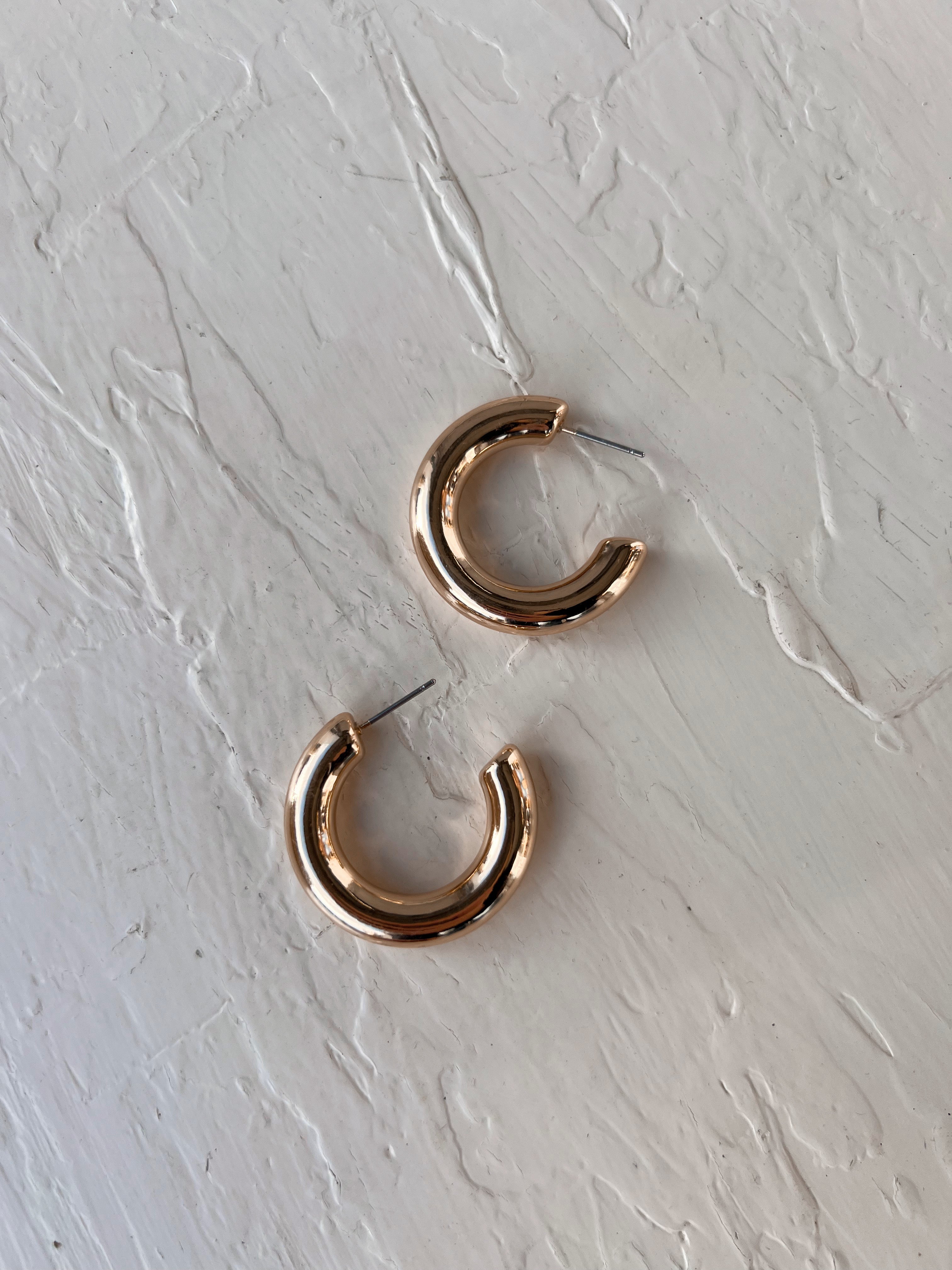 Petra Hoops - GOLD - willows clothing EARRINGS