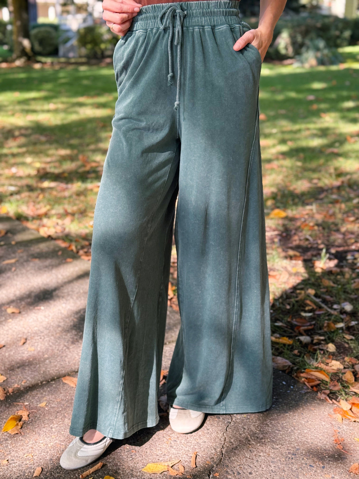 Pine Grove Pant - DARK GREEN - willows clothing Sweatpants