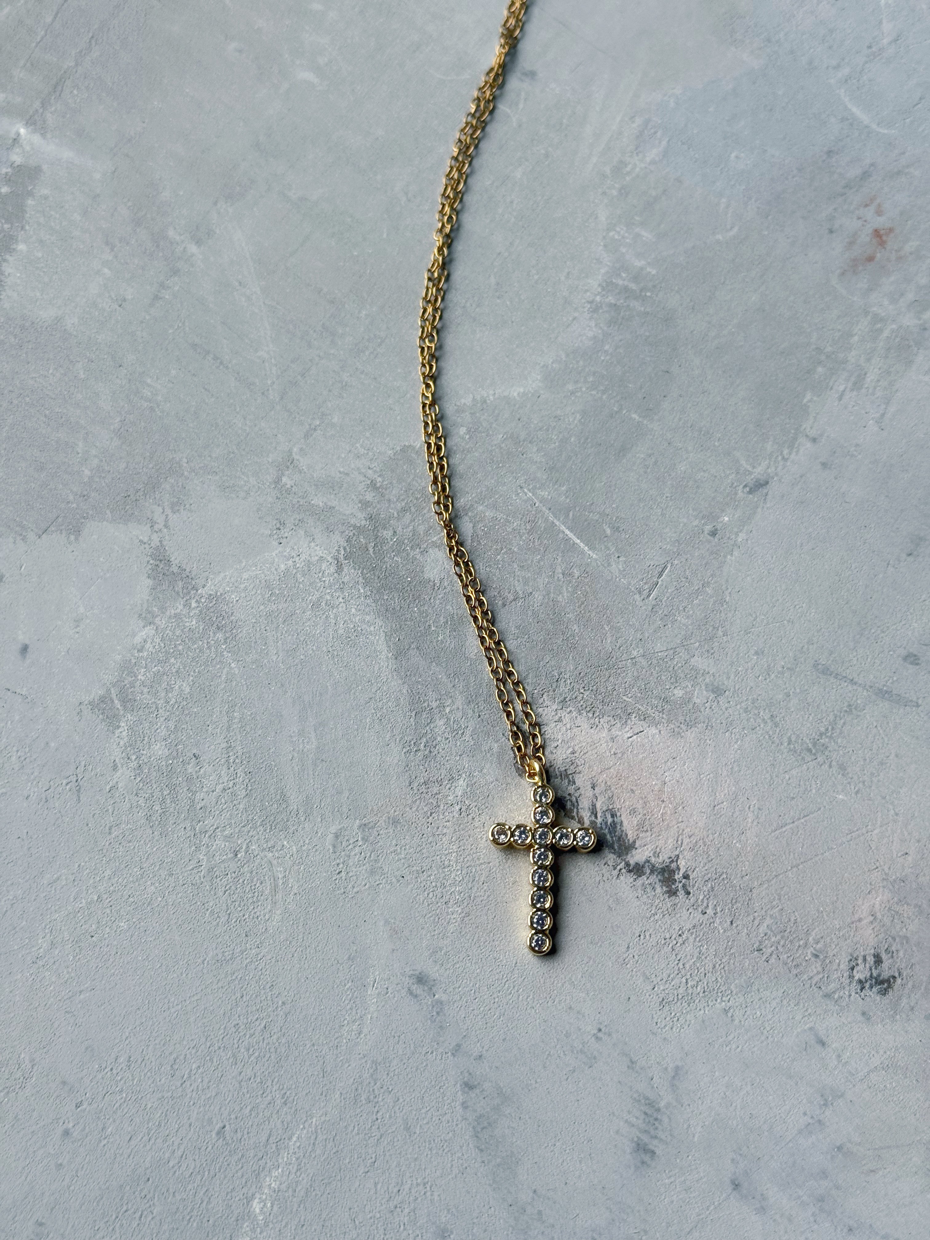 Rhinestone Cross Necklace - GOLD - willows clothing NECKLACE