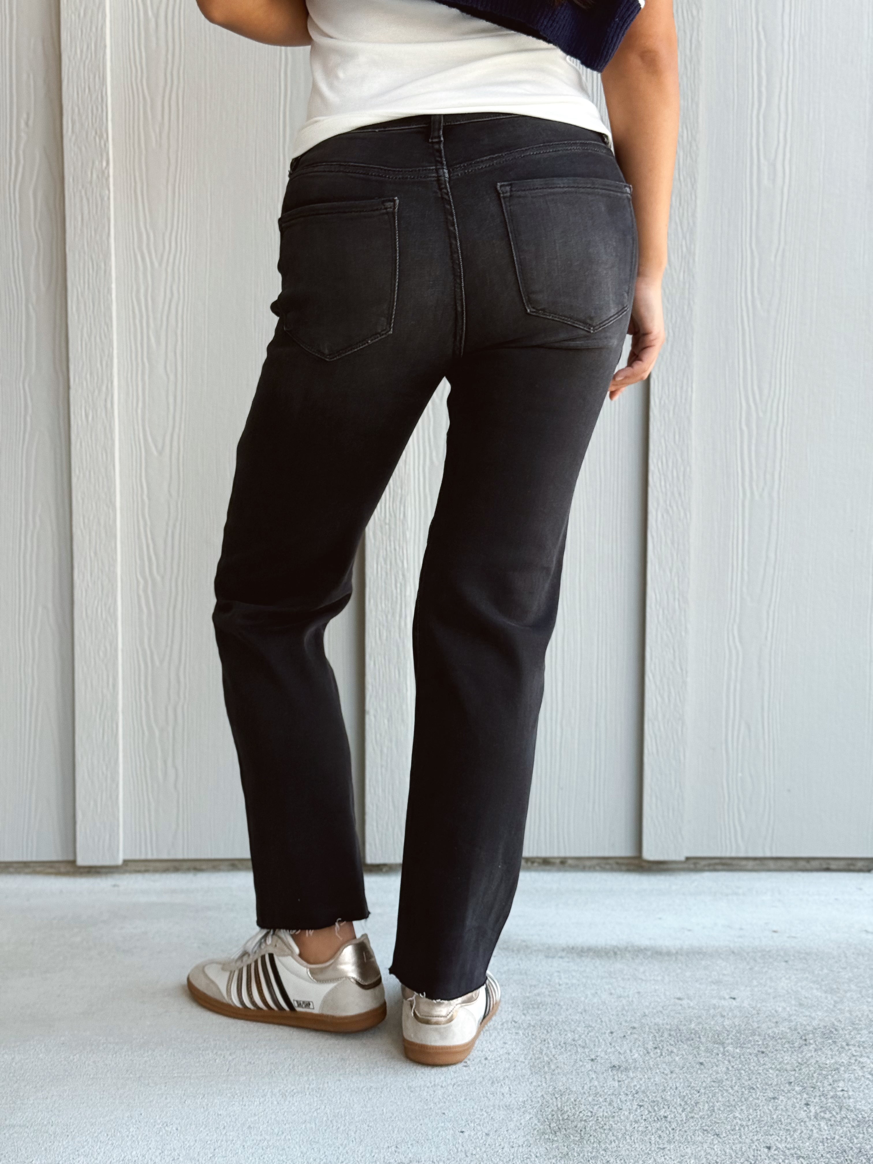 [RISEN] Casey Jean - BLACK - willows clothing Straight Leg