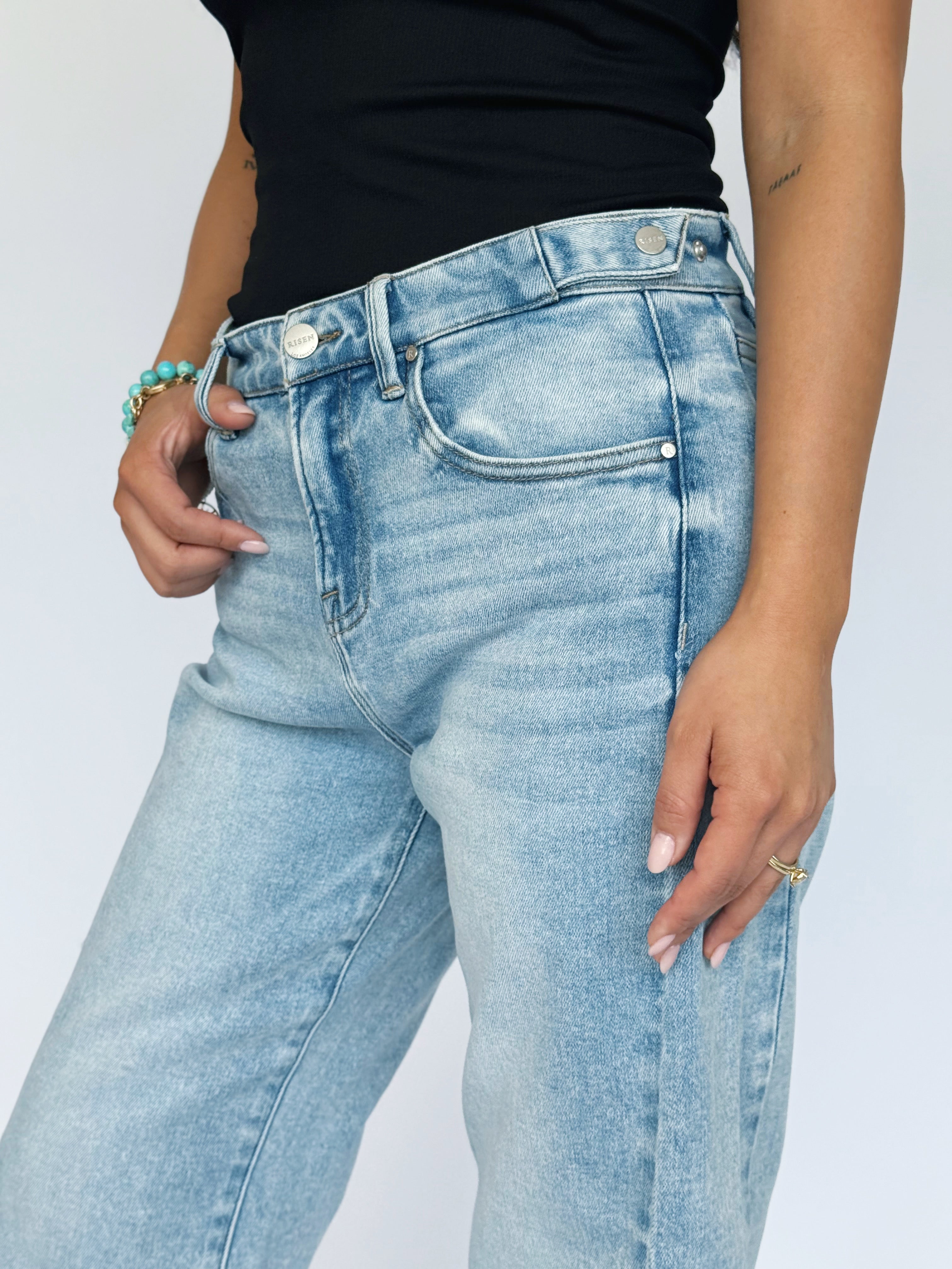 [RISEN] Darby Jean - LIGHT - willows clothing BARREL JEAN