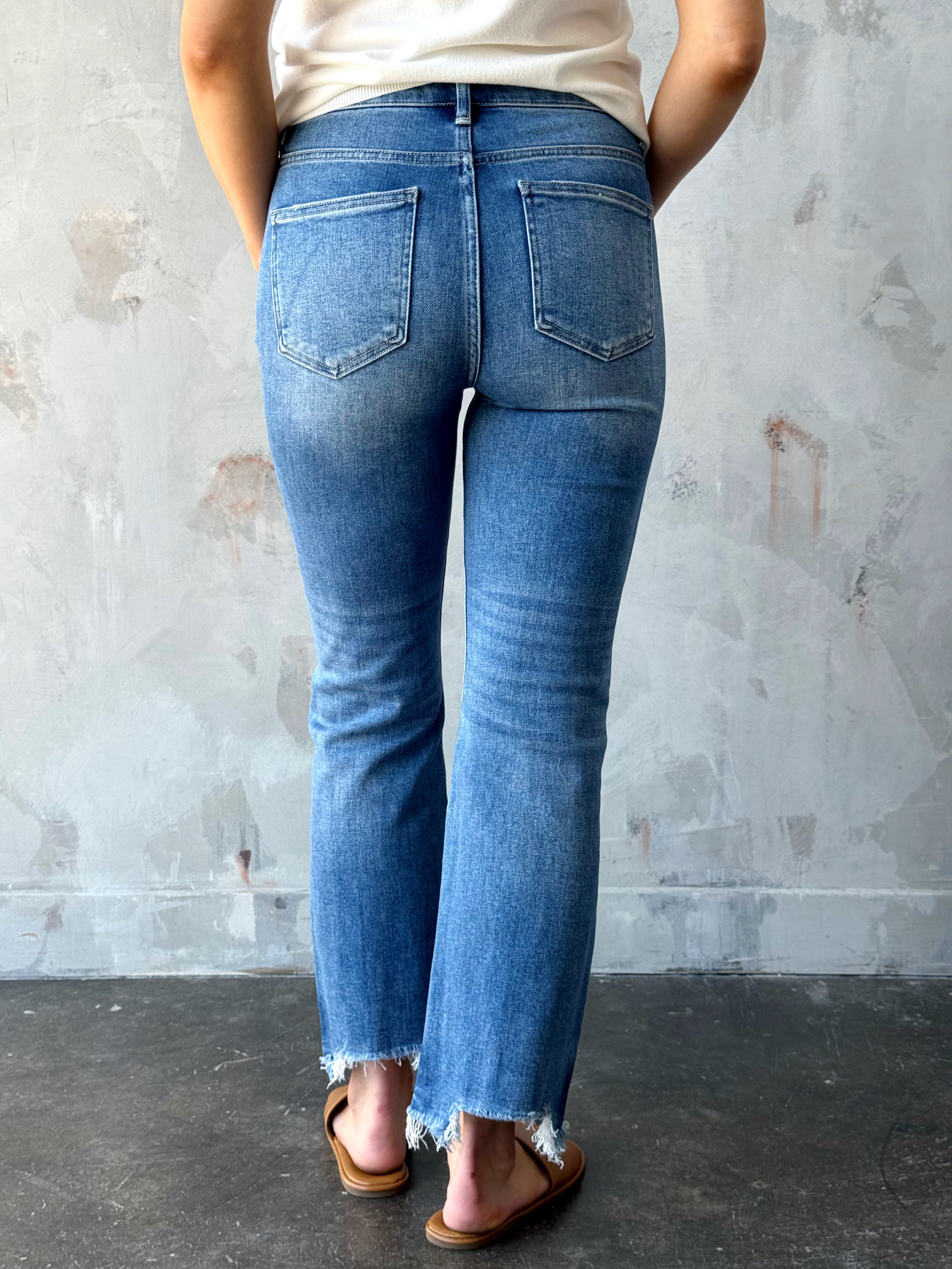 [RISEN] Deb Jean - MEDIUM - willows clothing CROP JEAN