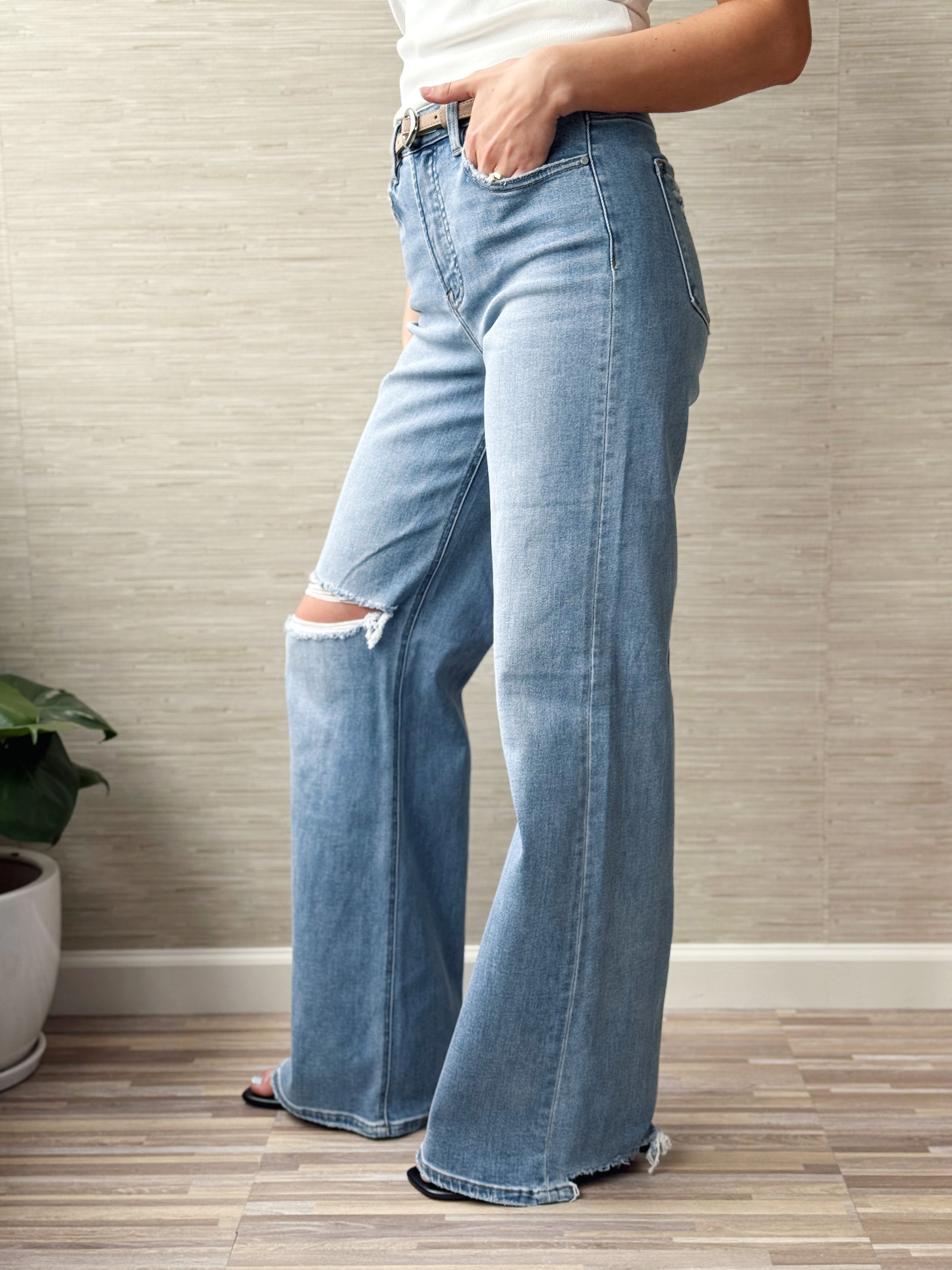 [RISEN] Tracy Jean - MEDIUM - willows clothing WIDE LEG