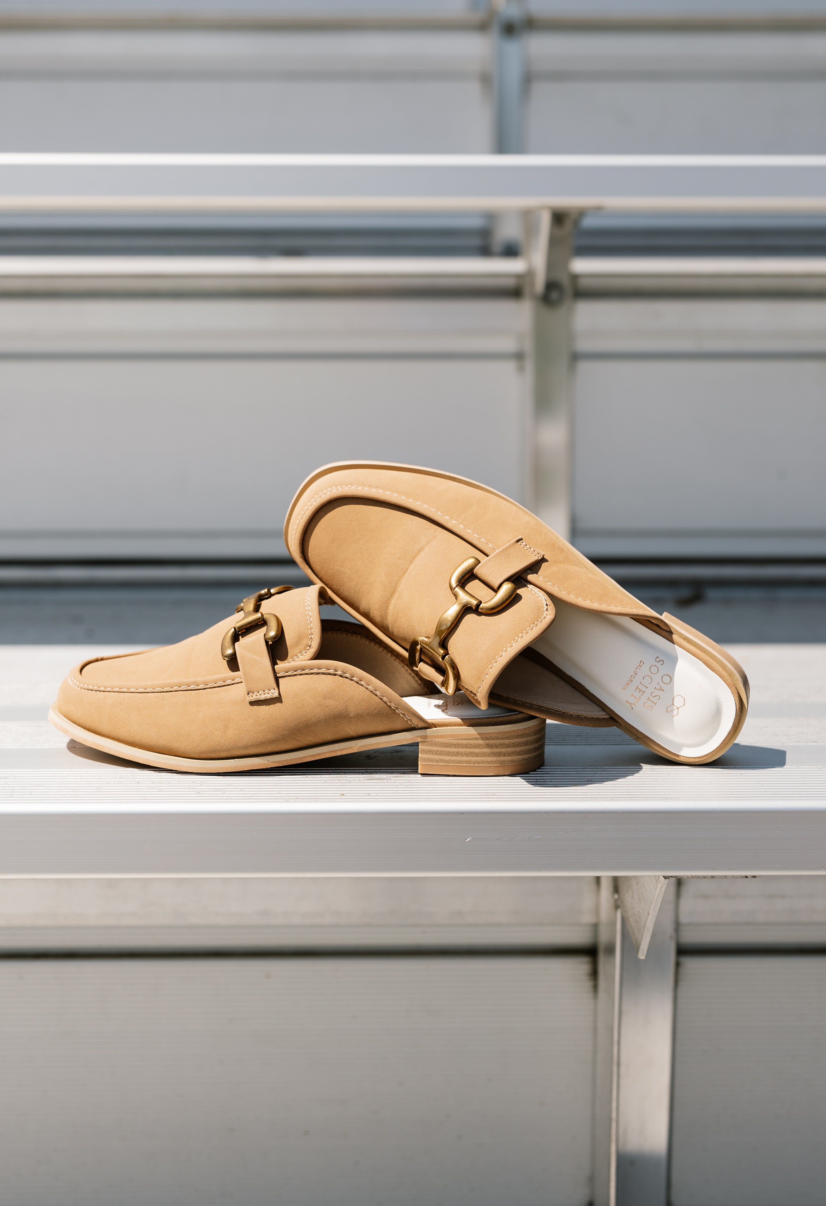 Santana Mules - CAMEL - willows clothing Flats