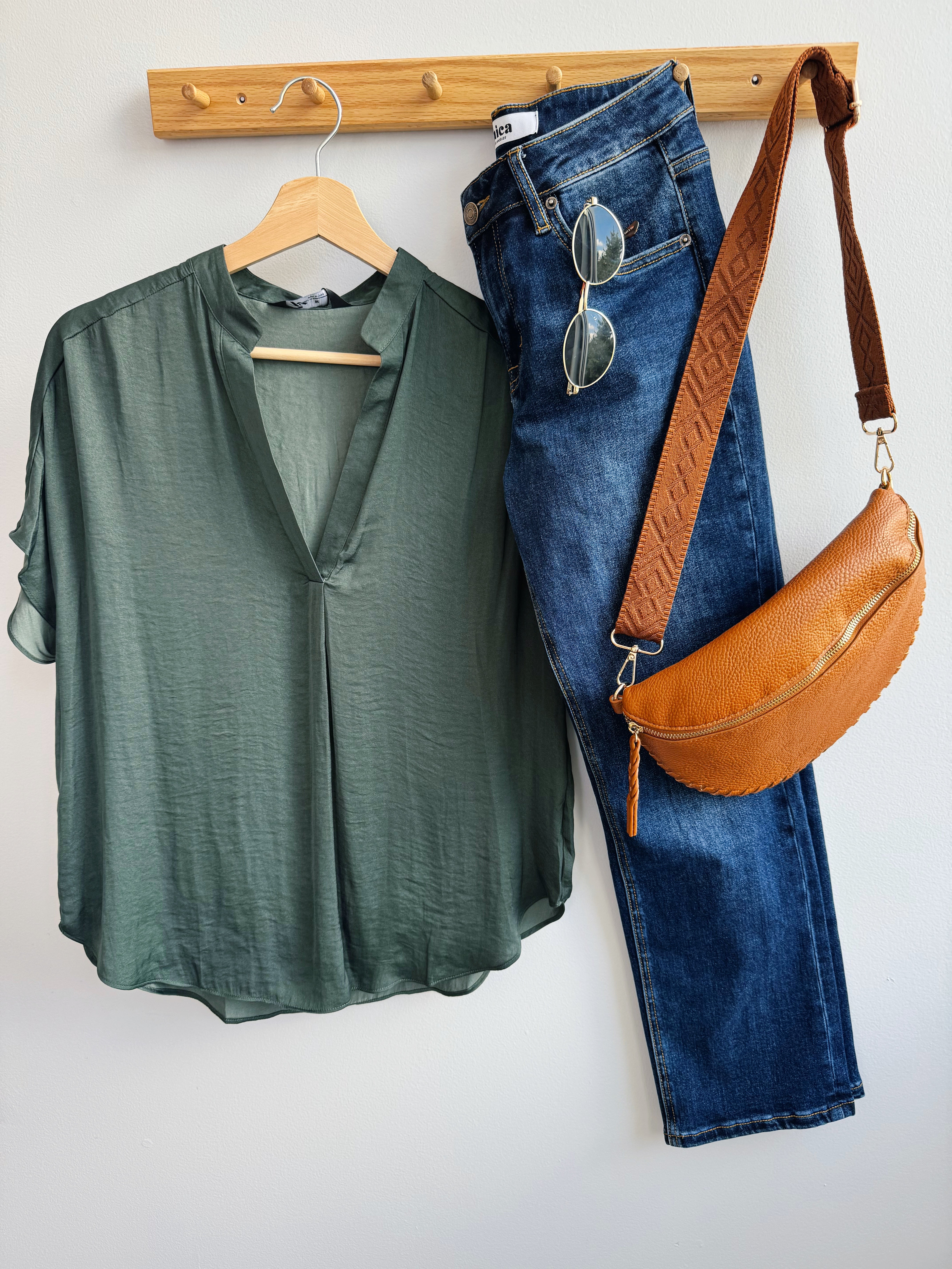 Serenity Blouse - FOREST GREEN - willows clothing BLOUSE