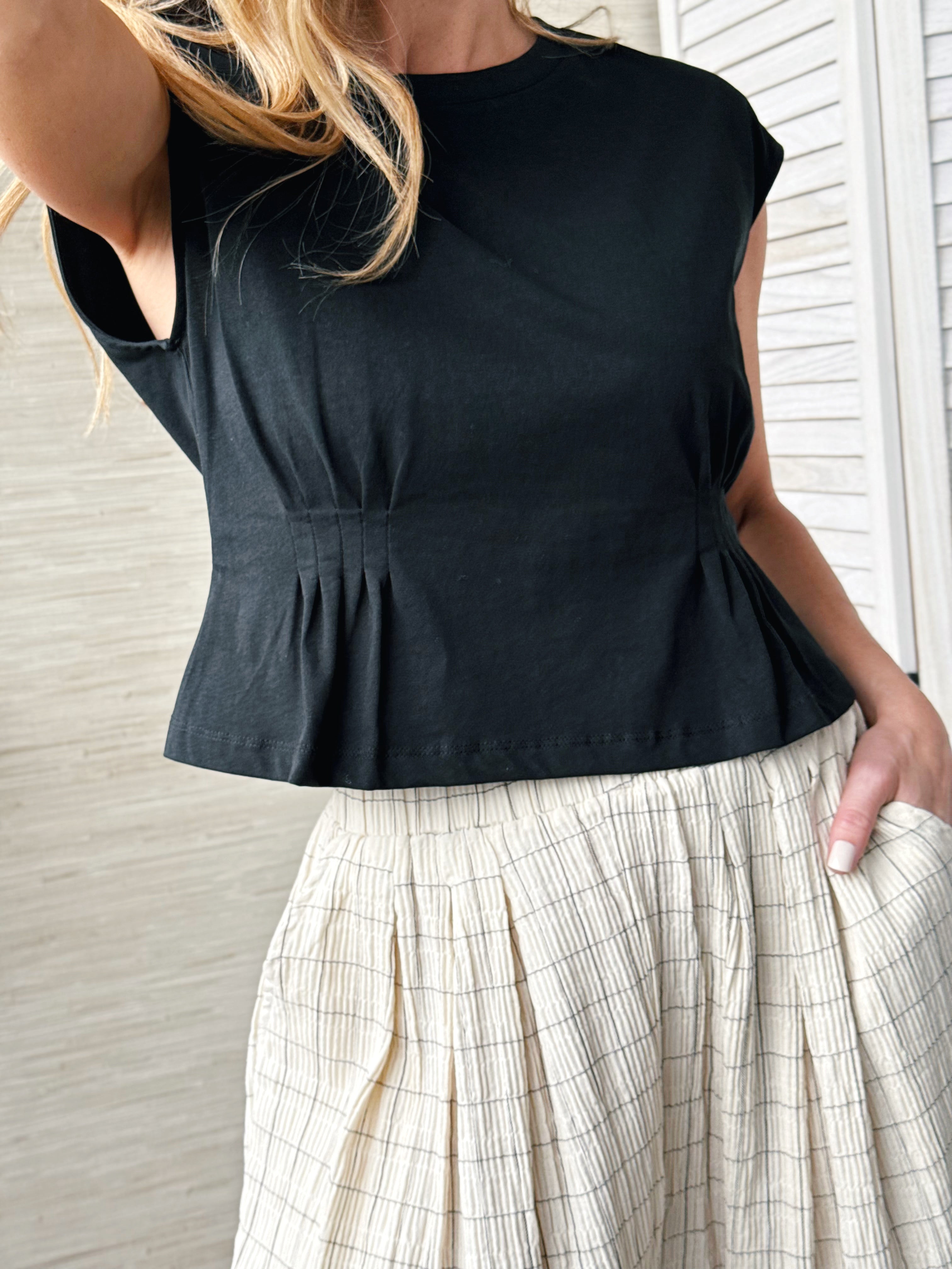 Stefani Tee - BLACK - willows clothing S/S SHIRT