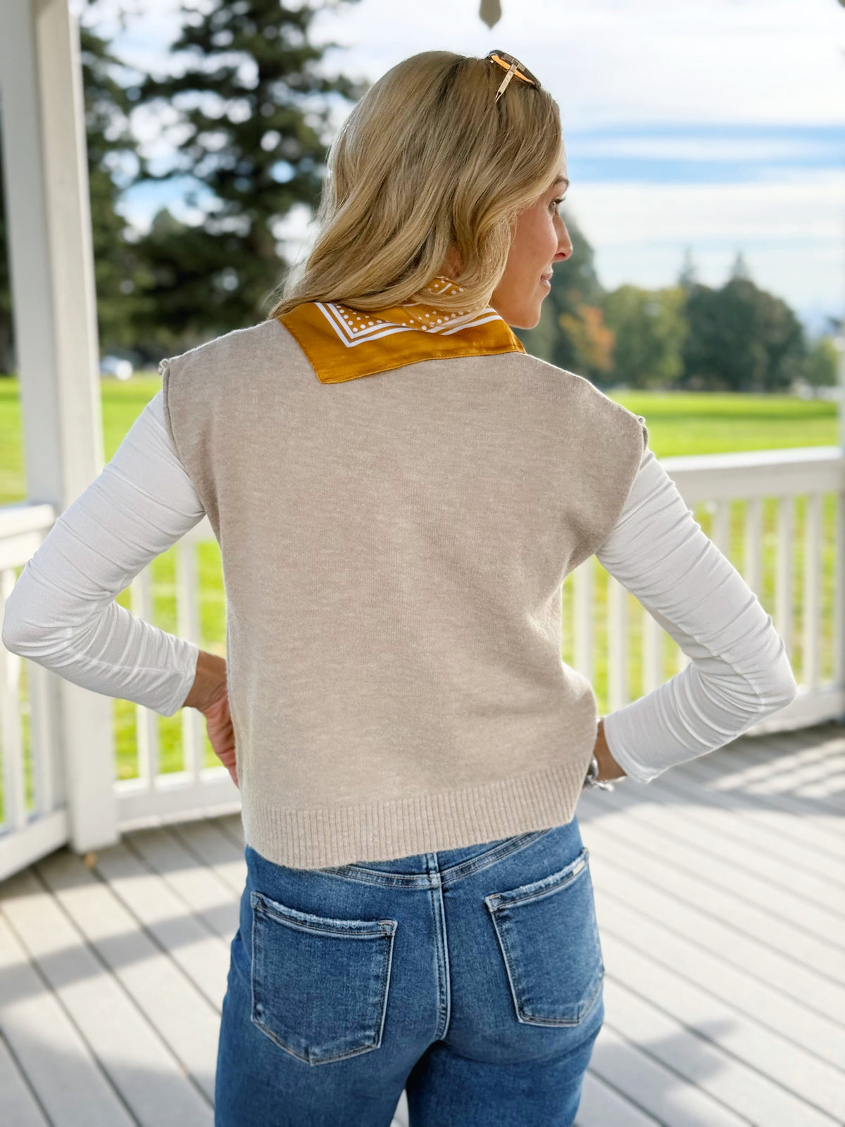 Take It Easy Vest - TAUPE - willows clothing SWEATER