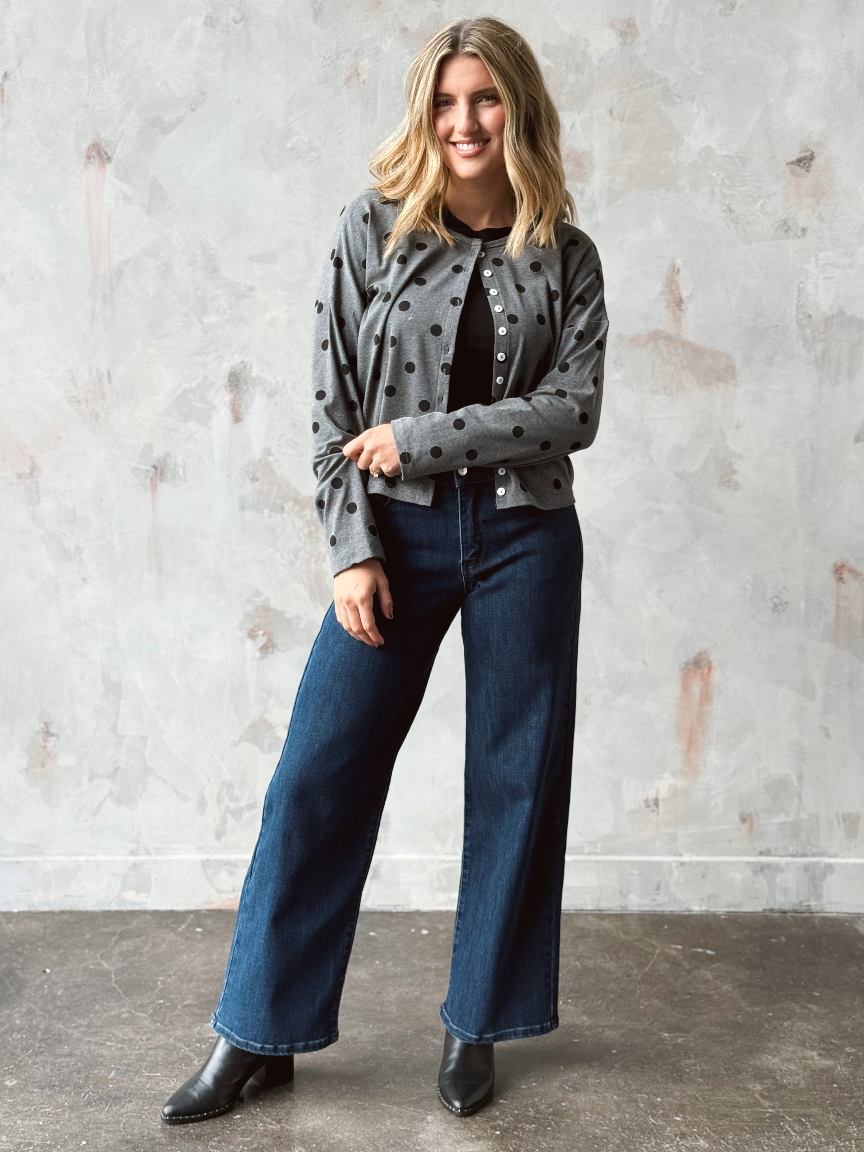 Tavi Cardigan - CHARCOAL - willows clothing Cardigan