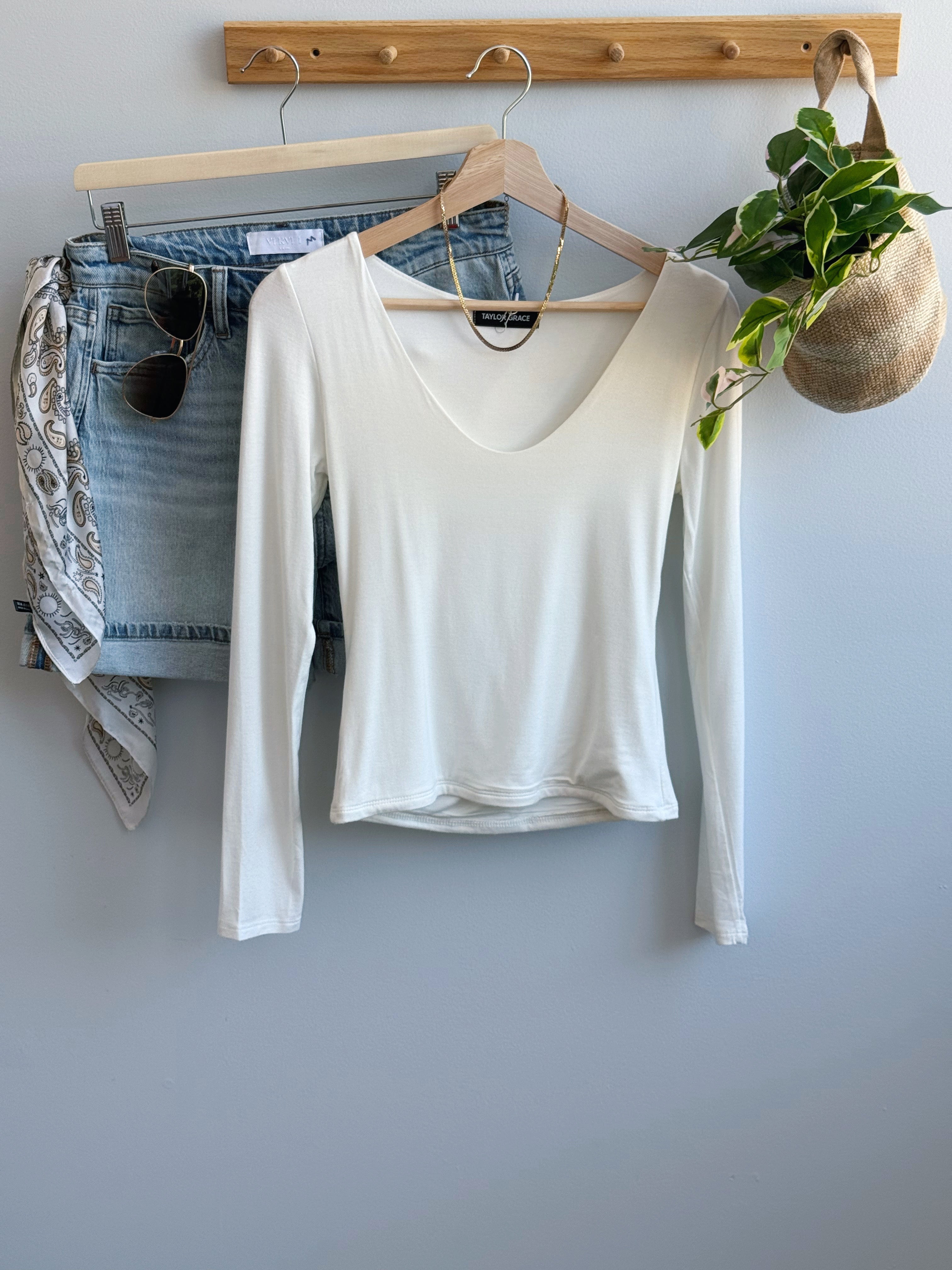 Taylor Grace Long Sleeve Top - IVORY - willows clothing L/S SHIRT