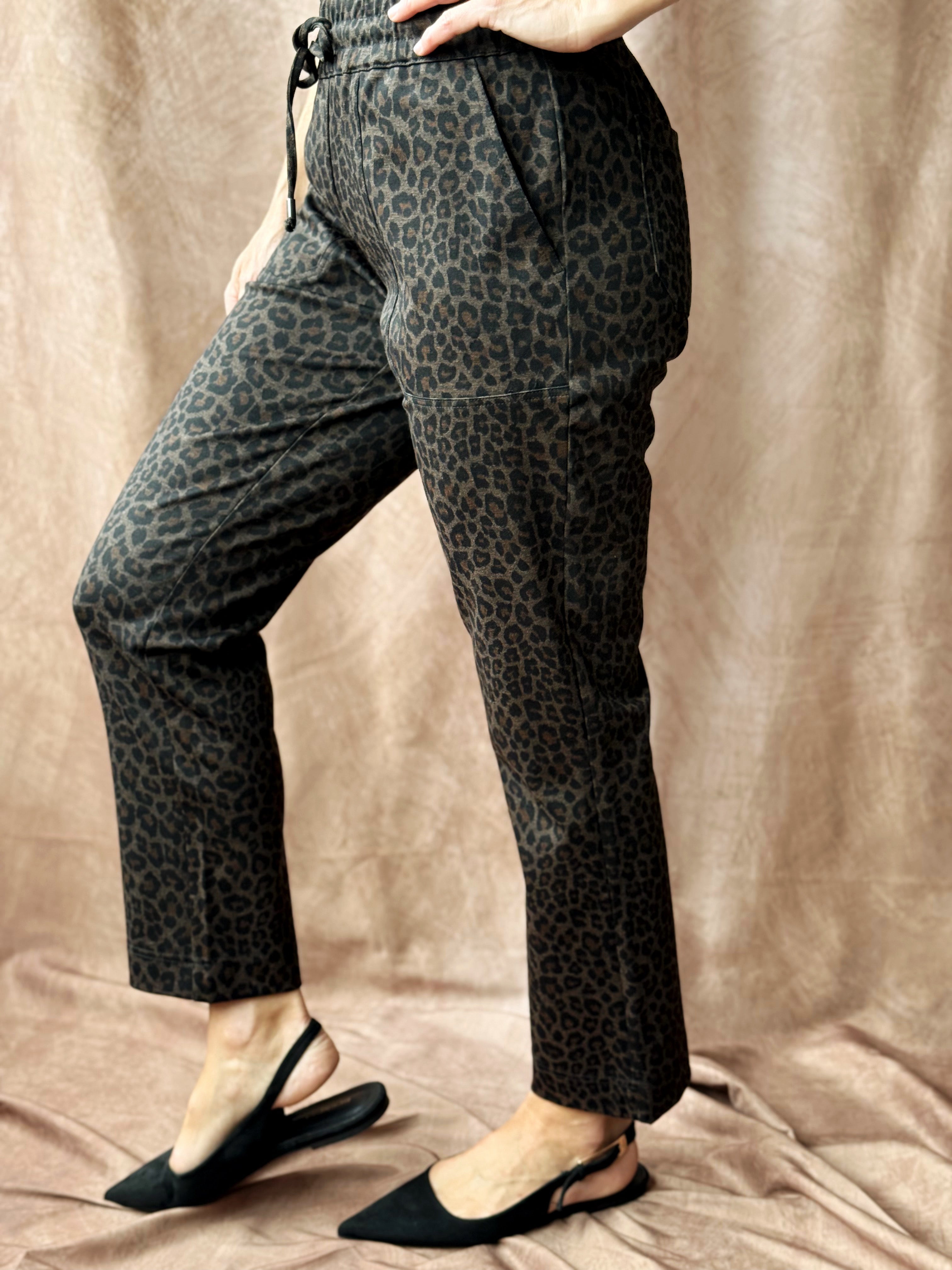 [TRIBAL] Jet Set Ankle Pant - HICKORY - willows clothing ANKLE