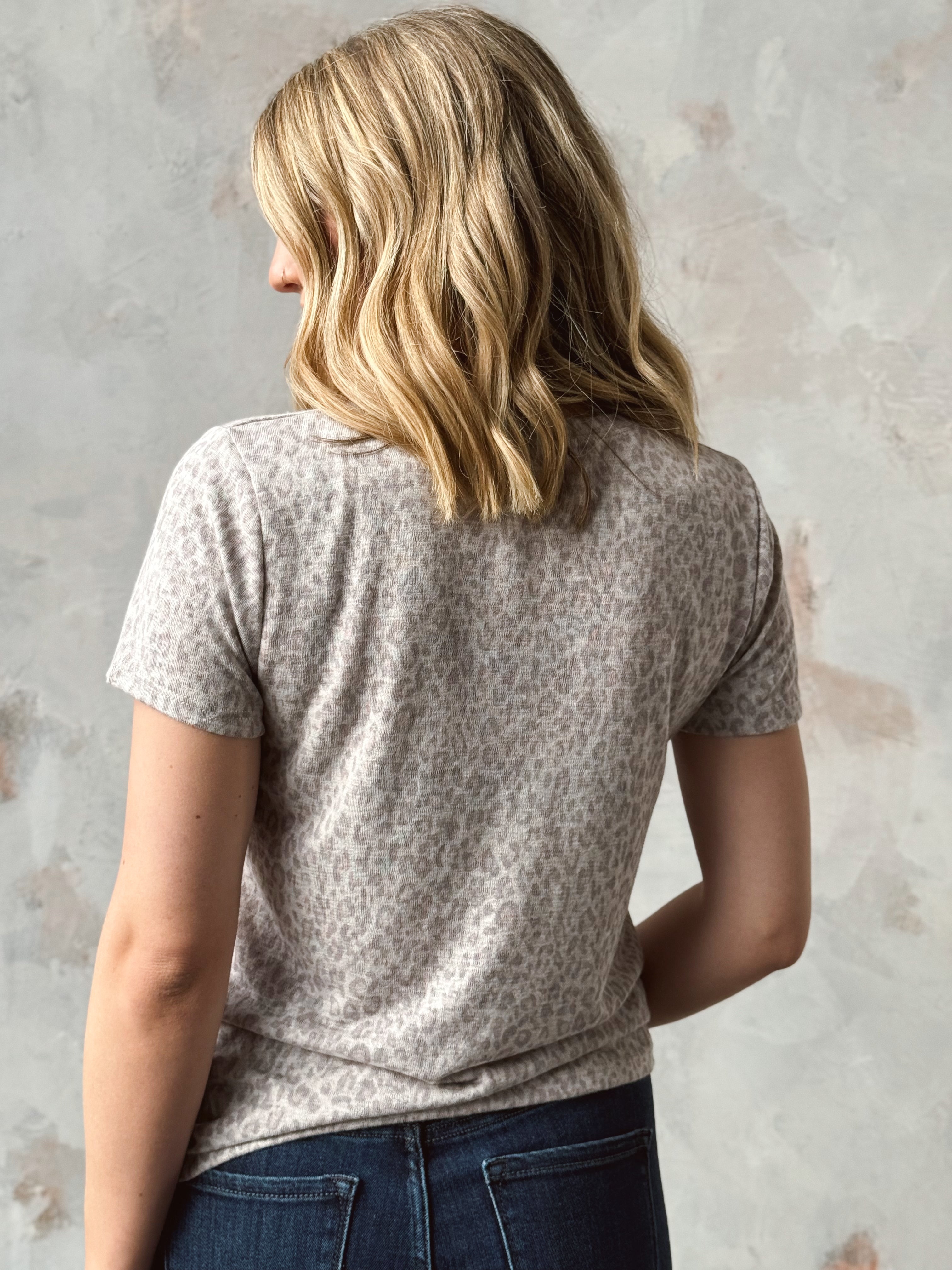 Trin Tee - BROWN LEOPARD - willows clothing S/S SHIRT