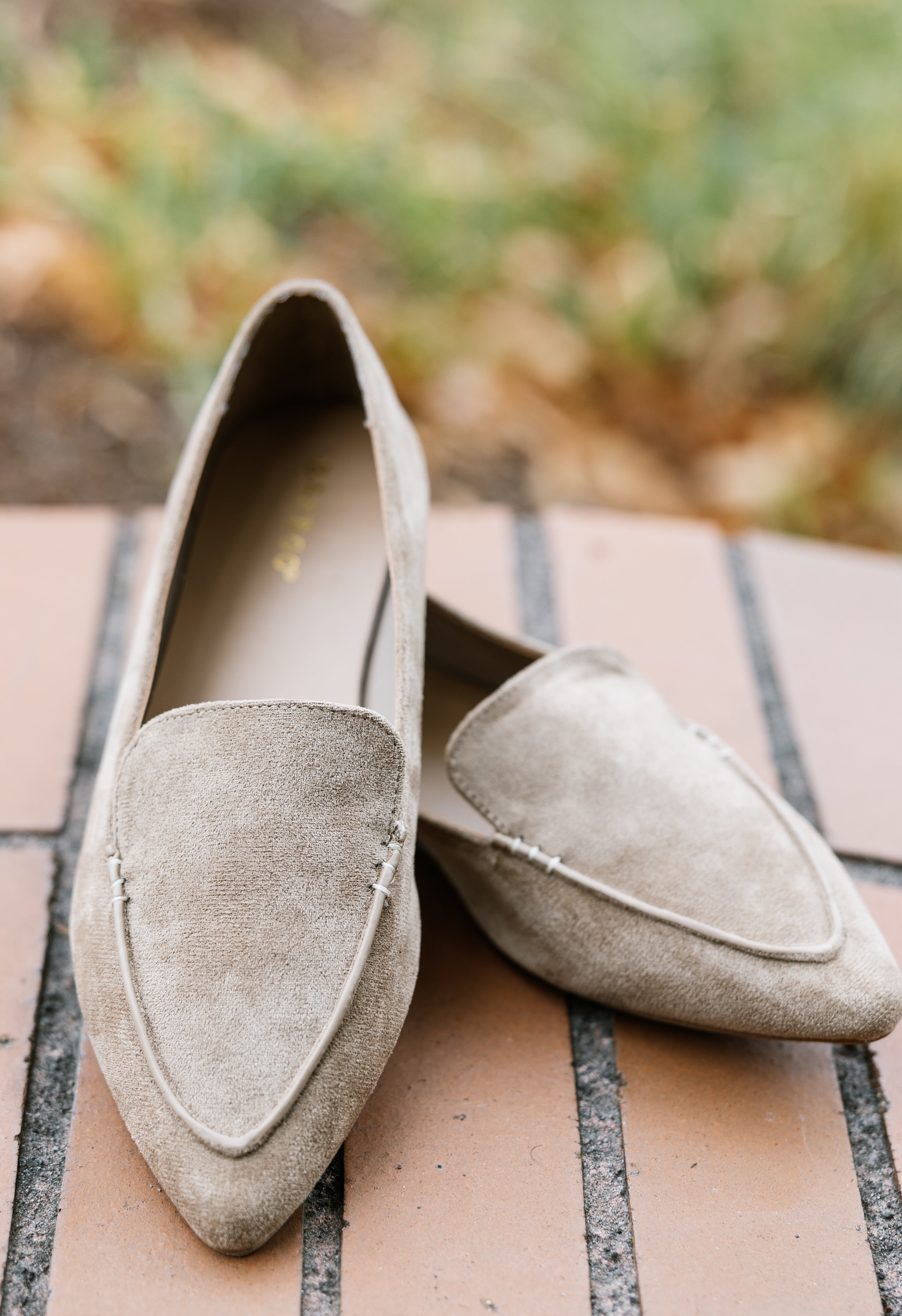 Uptown Flats - OATMEAL SUEDE - willows clothing Flats