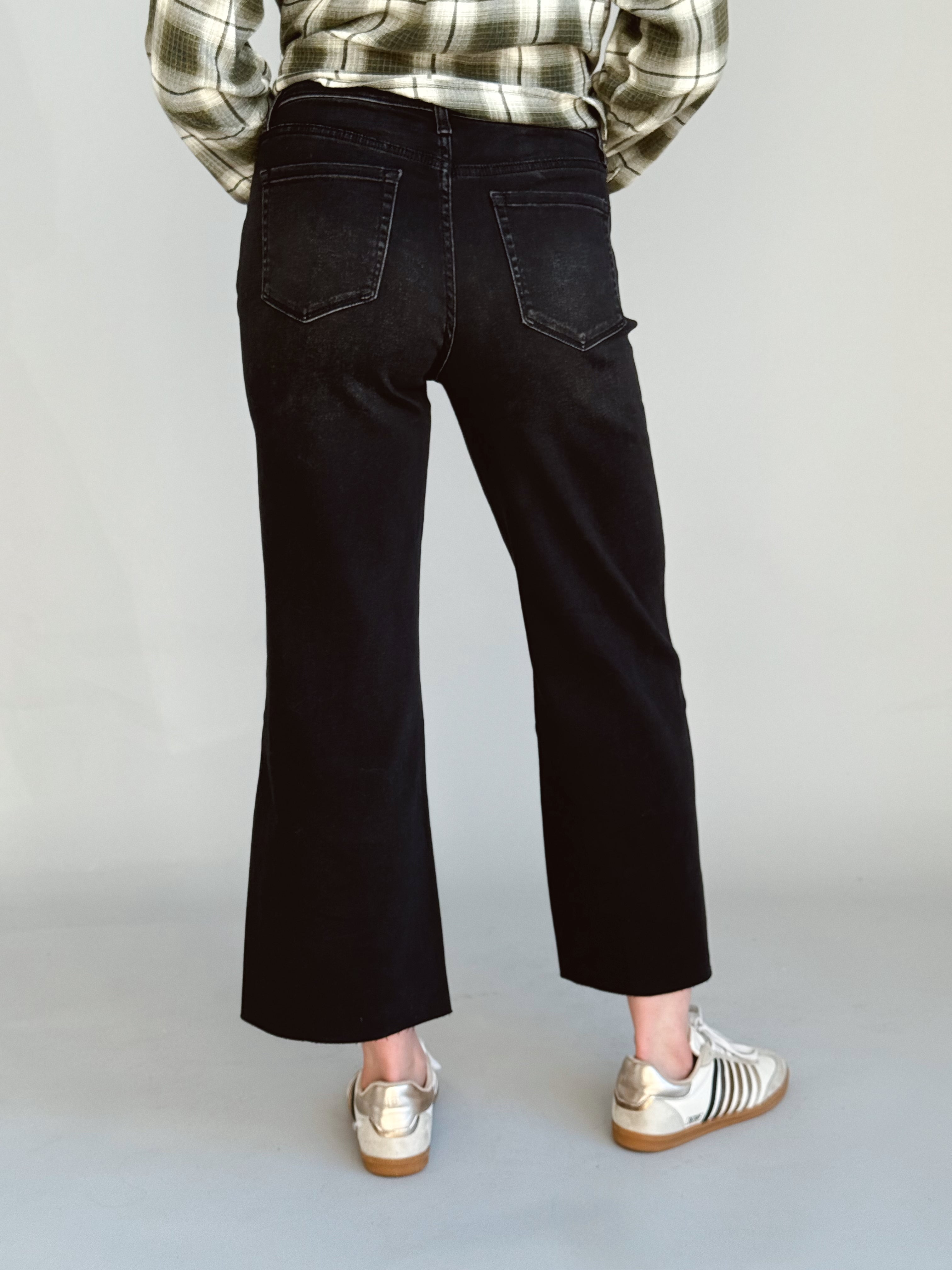 [VERVET] Aileeah Jean - BLACK - willows clothing CROP WIDE LEG