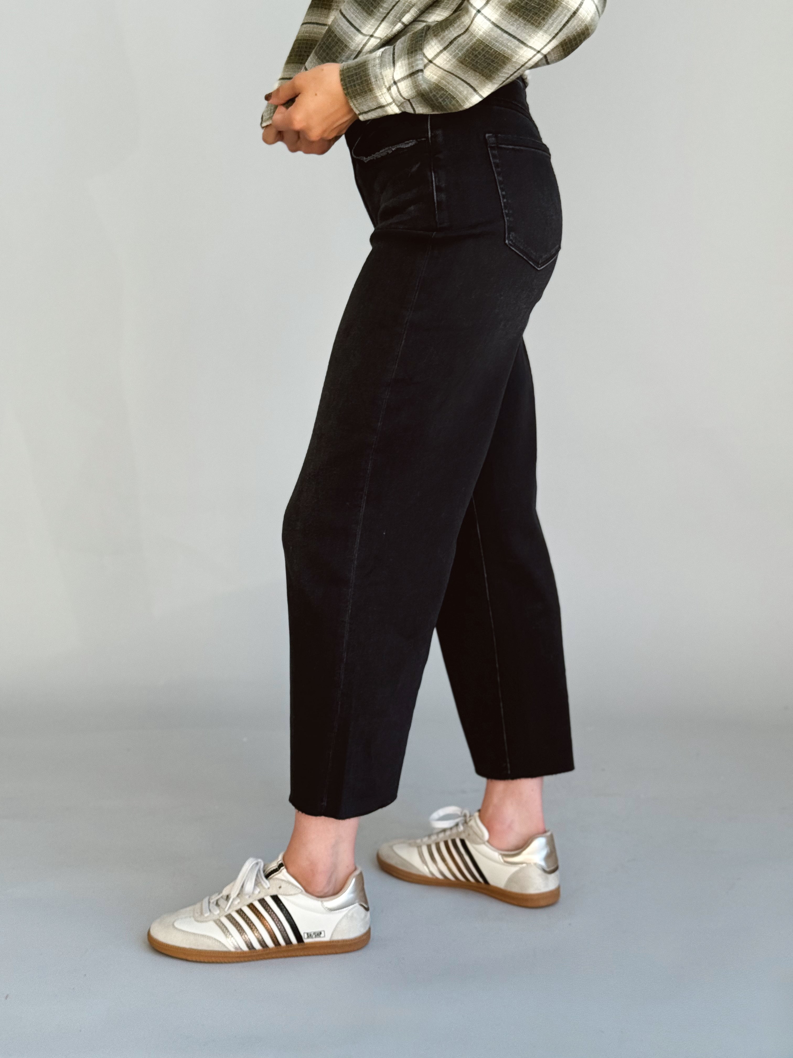 [VERVET] Aileeah Jean - BLACK - willows clothing CROP WIDE LEG