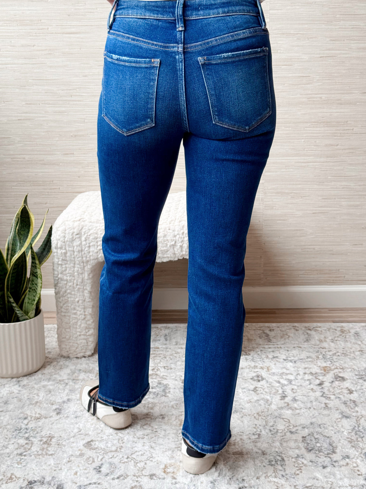 [VERVET] Amber Straight Jean - AURA - willows clothing Straight Leg