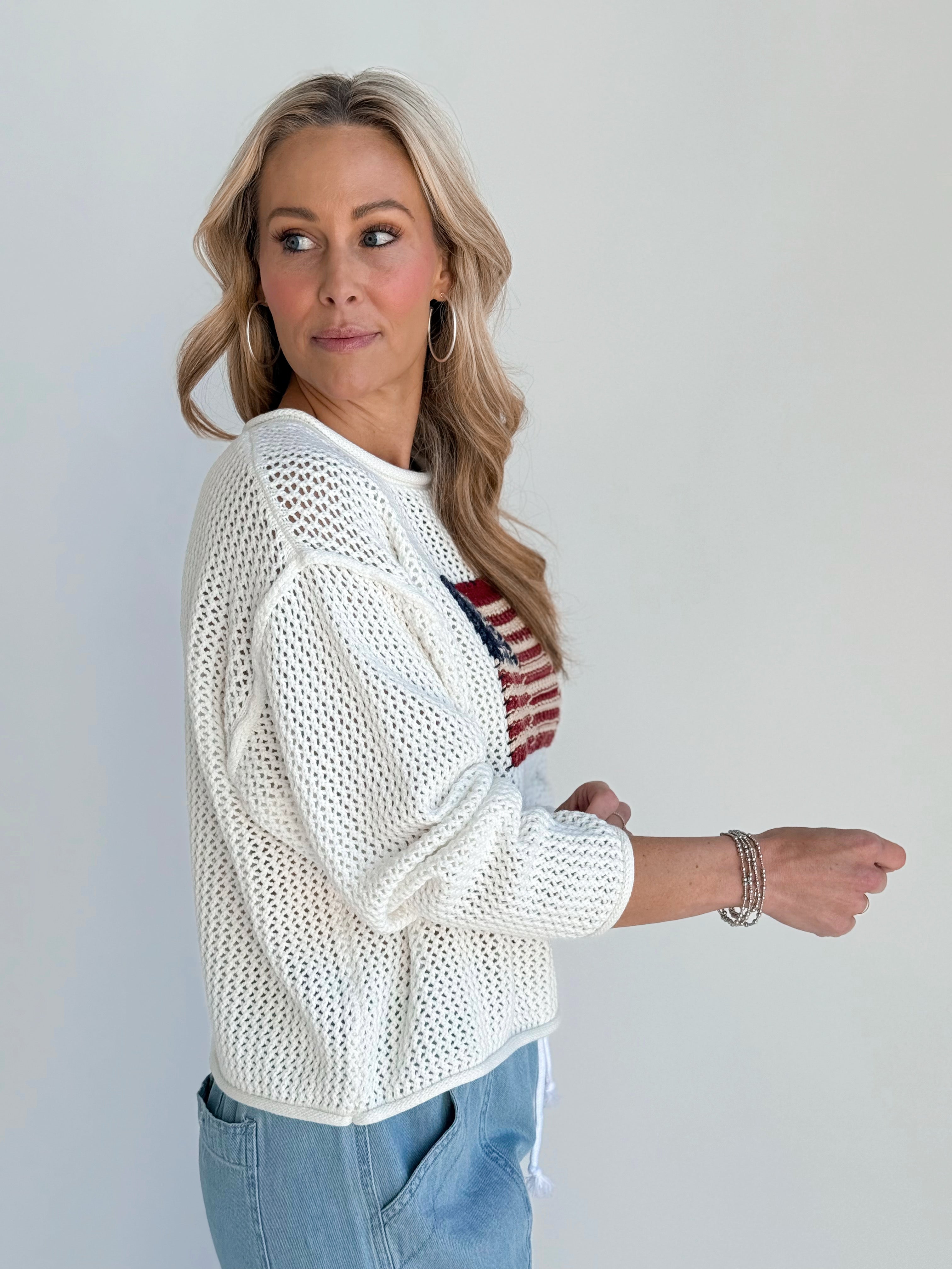 Vintage Flag Sweater - IVORY - willows clothing SWEATER